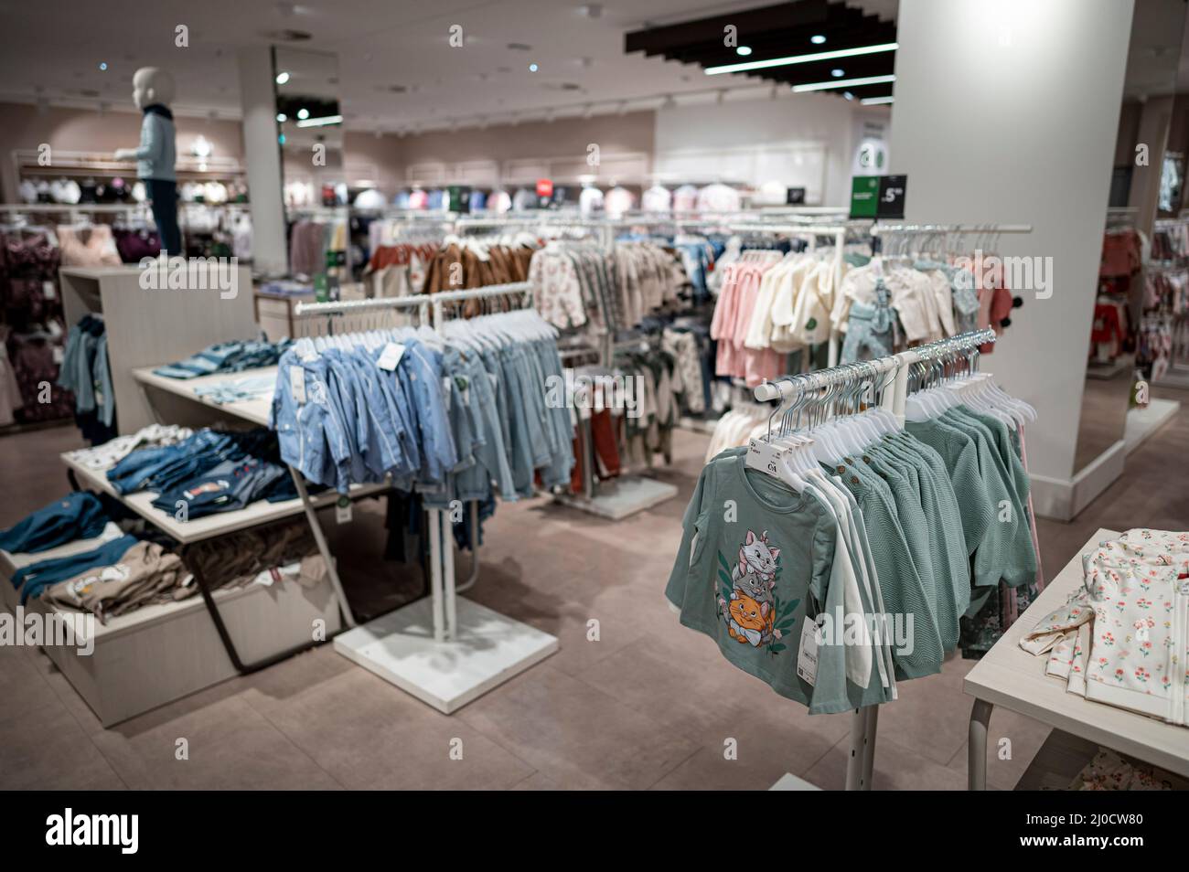 Kids clothes on credit 2025