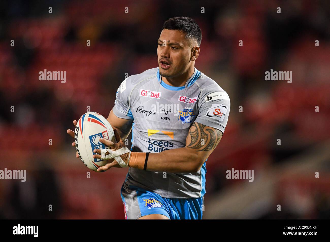 Zane Tetevano #13 of Leeds Rhinos during the warm up Stock Photo