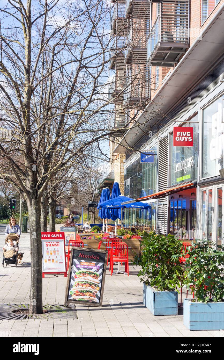 Outdoor seating, fast food restaurants, New Zealand Avenue, Walton-on-Thames, Surrey, England, United Kingdom Stock Photo