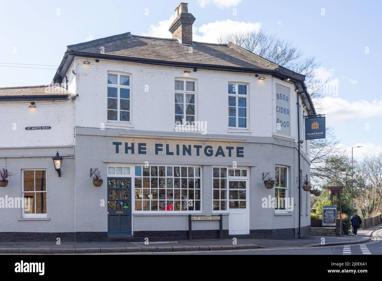 The Flintgate Ale & Cider House, Oatlands Drive, Oatlands, Surrey, England, United Kingdom Stock Photo