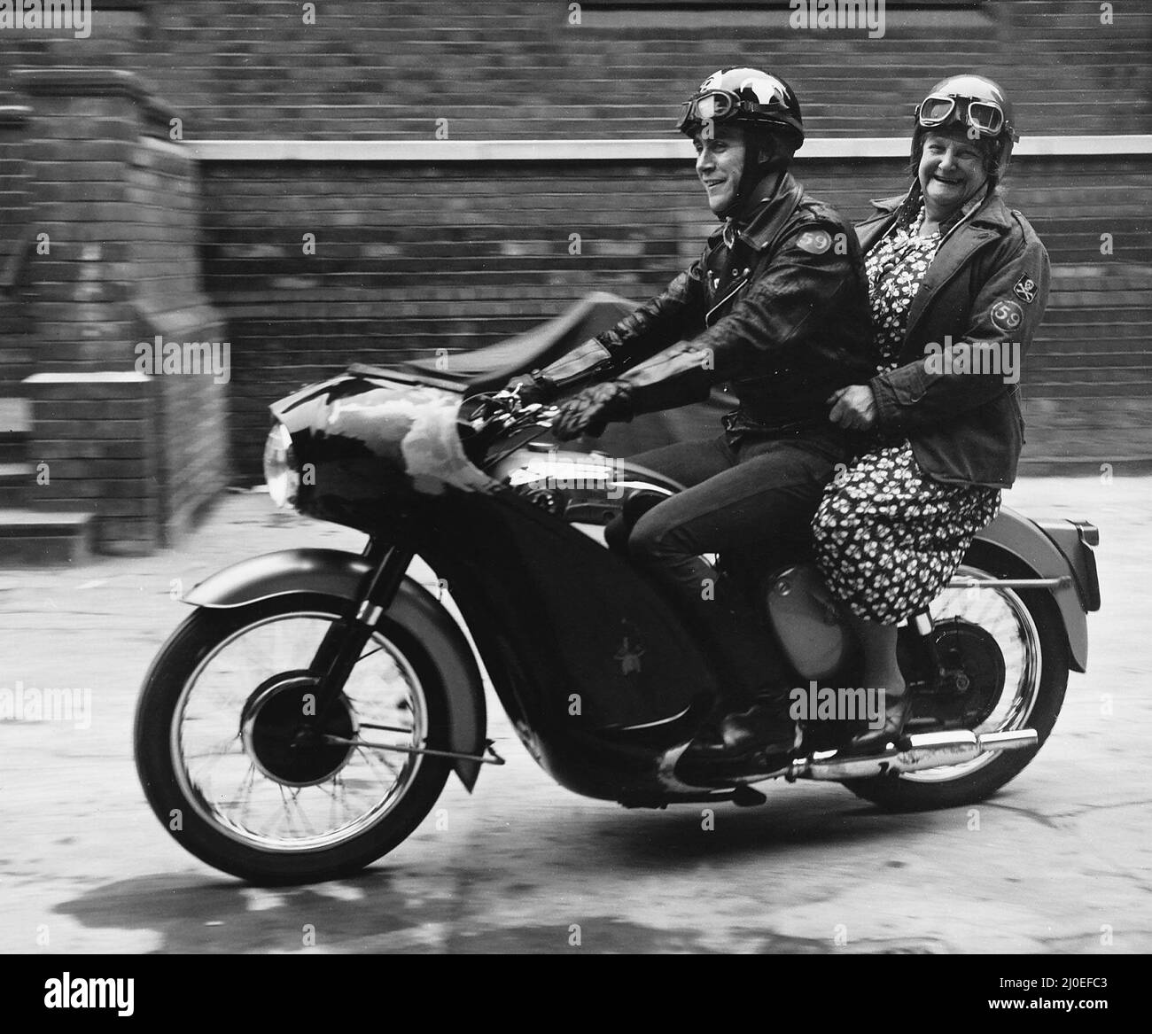 1980s teenagers hi-res stock photography and images - Alamy