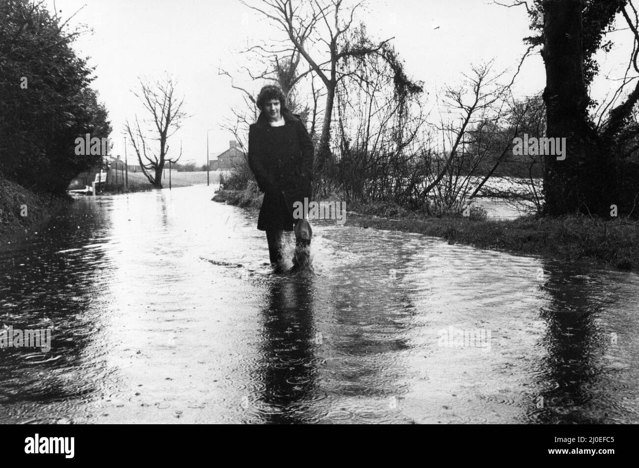 Cardiff Floods 1979, Our picture shows ... the scene at Radyr Court Road, Llandaff North, Cardiff, Thursday 27th December 1979. Stock Photo