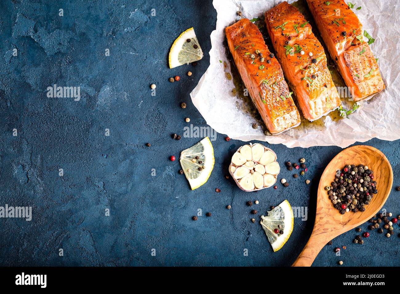 Delicious fried salmon fillet Stock Photo - Alamy