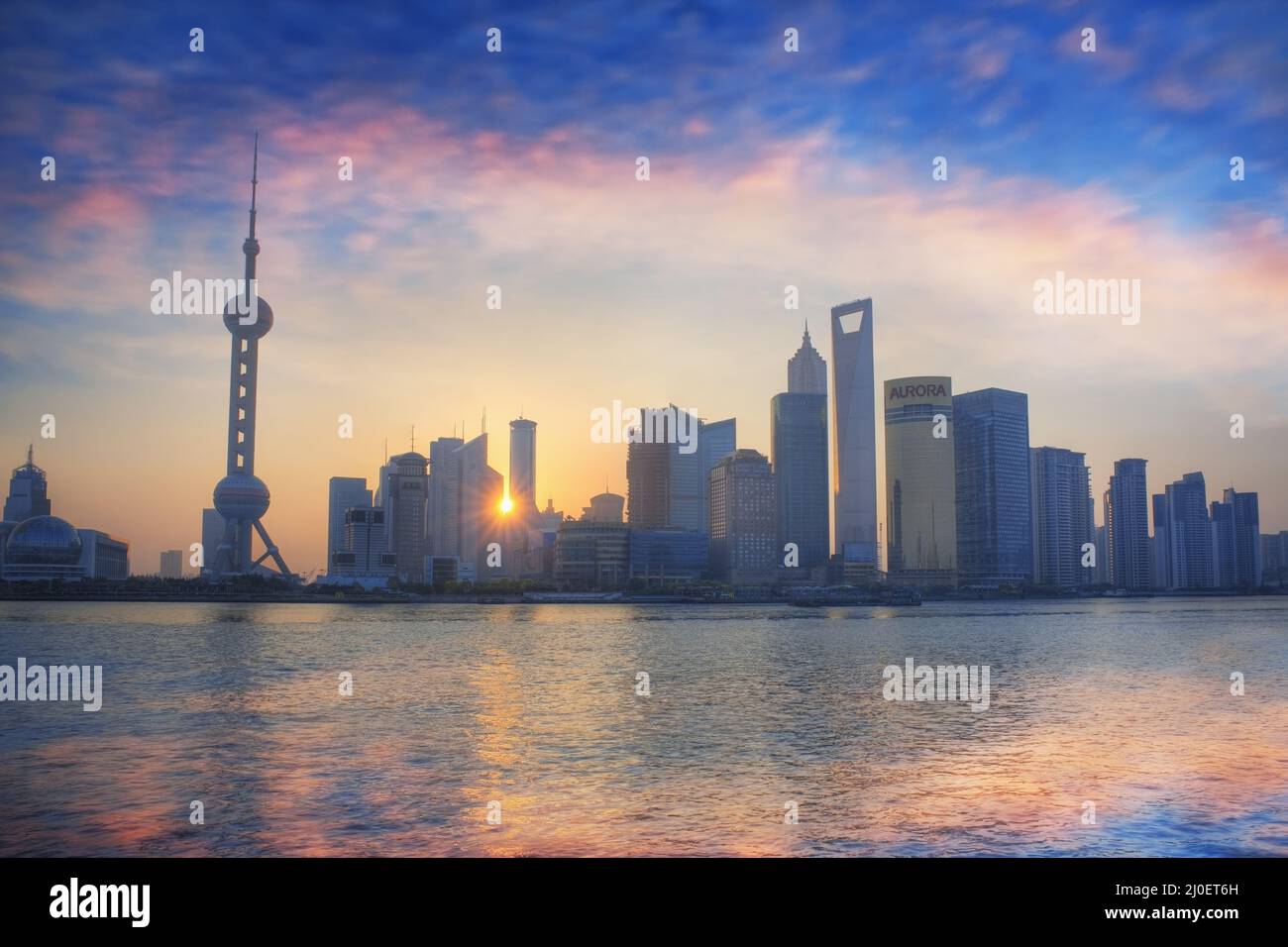 Pudong skyline from the bund hi-res stock photography and images - Alamy