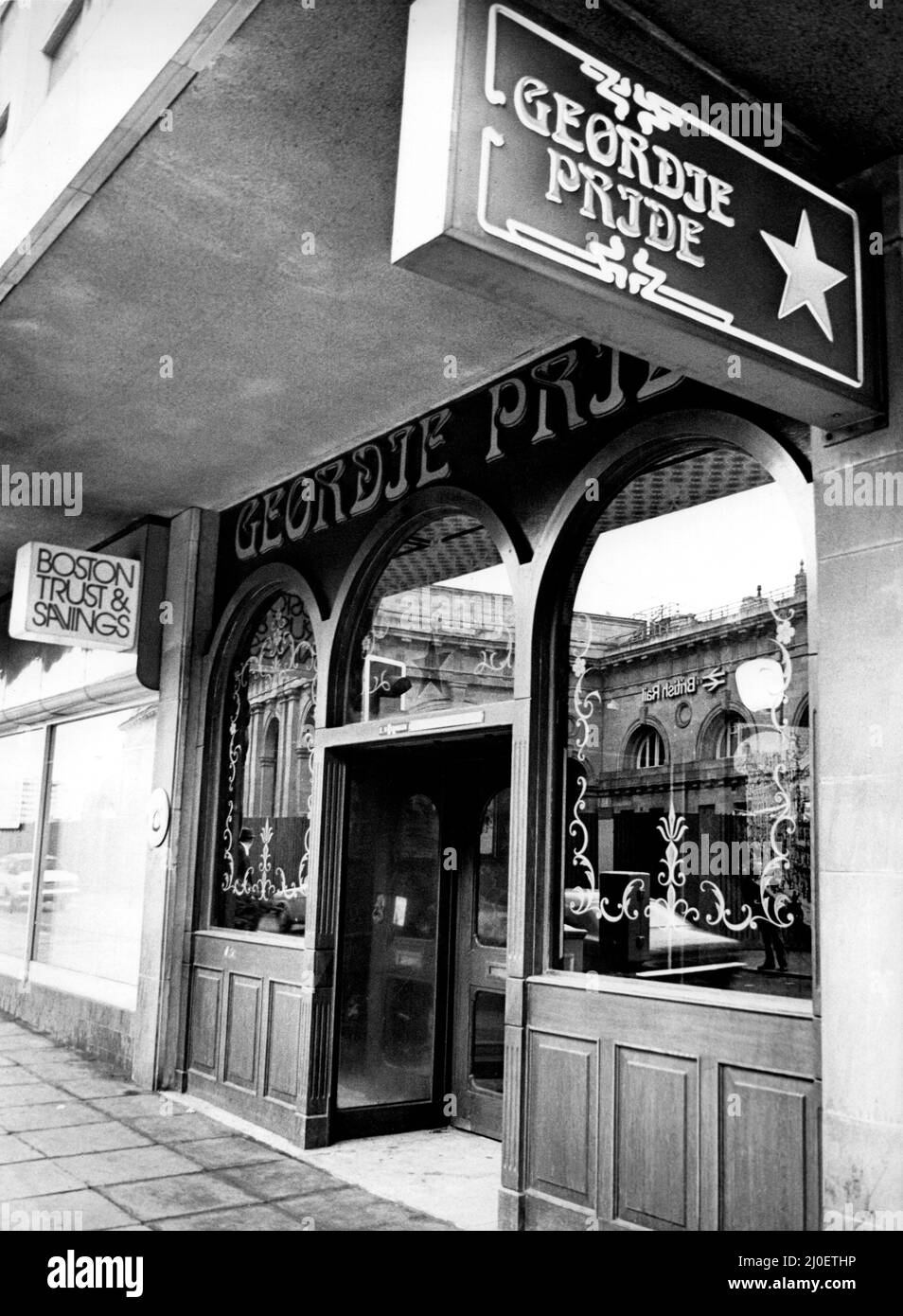 Newcastle public houses (pubs / pub) Geordie Pride. 8th December