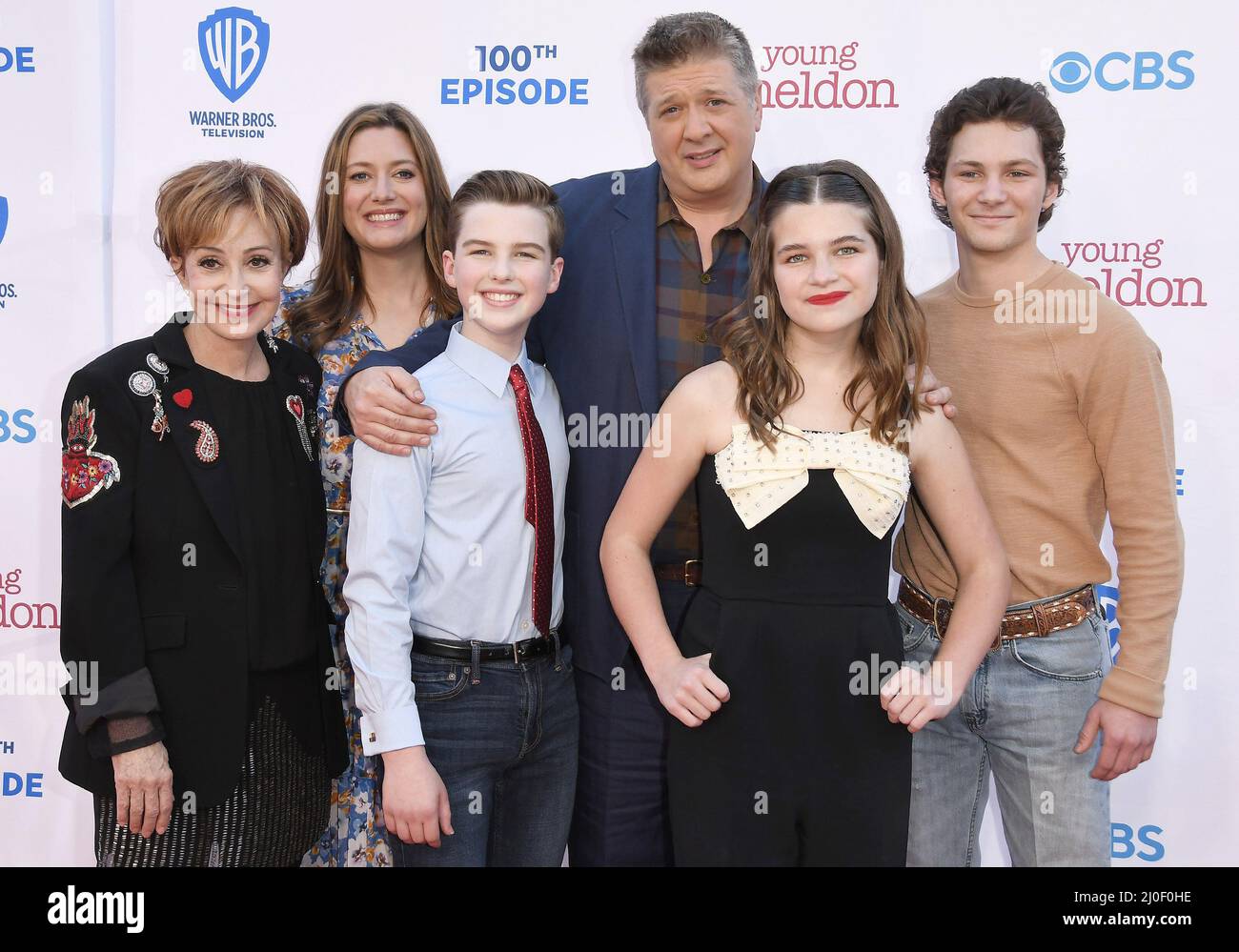 l-r-young-sheldon-cast-annie-potts-zoe-perry-ian-armitage-lance