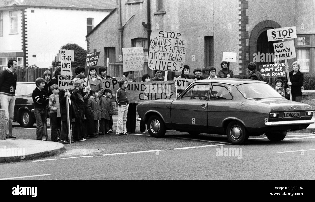 Residents of two Tuebrook, Liverpool, roads set up roadblocks today in