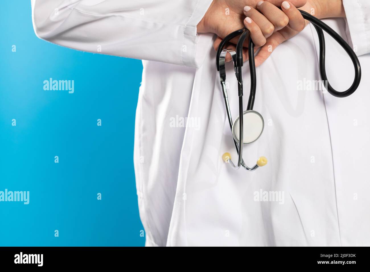 Doctors apron hi-res stock photography and images - Alamy