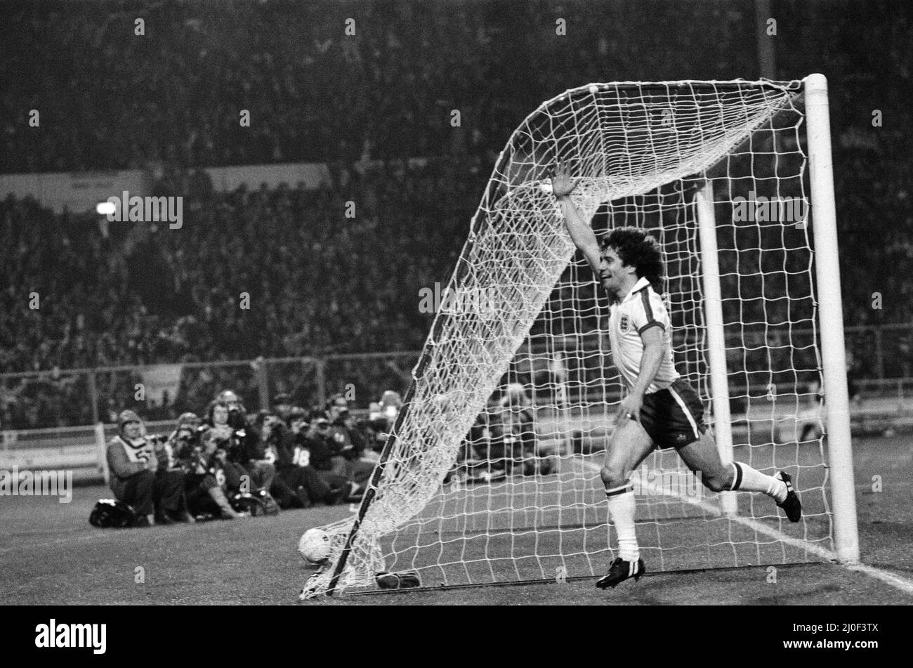 Jubilant Kevin Keegan after scoring England's opening goal during the  England v Northern Ireland game. UEFA European Championship Group 1. Final  score 4-0 to England, Wembley Stadium. 7th February 1979 Stock Photo - Alamy