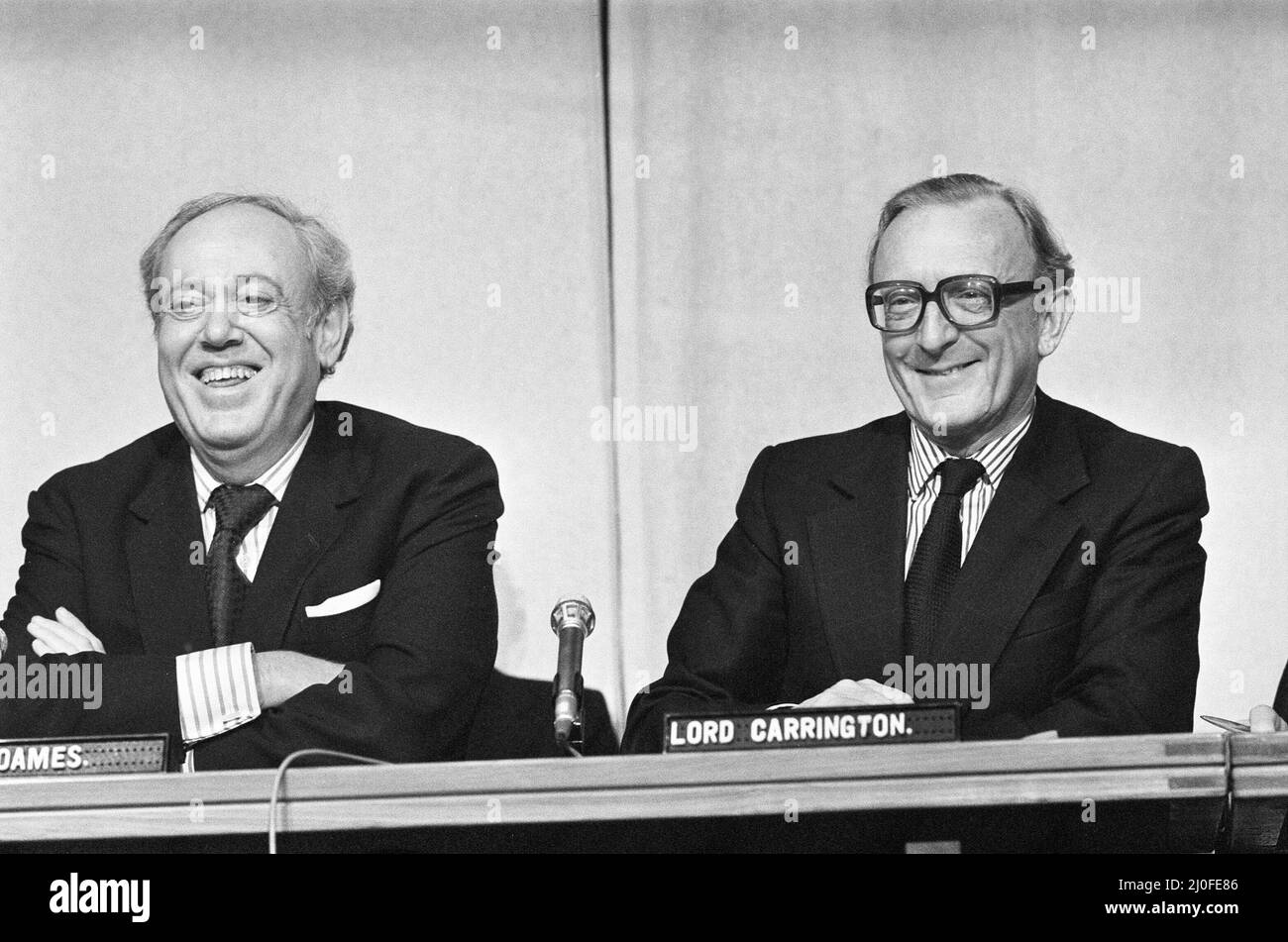 Foreign Secretary Lord Carrington at a conference on Rhodesia with Christopher Soames, the Governor of Southern Rhodesia. 7th December 1979.    Carringtonobit Stock Photo