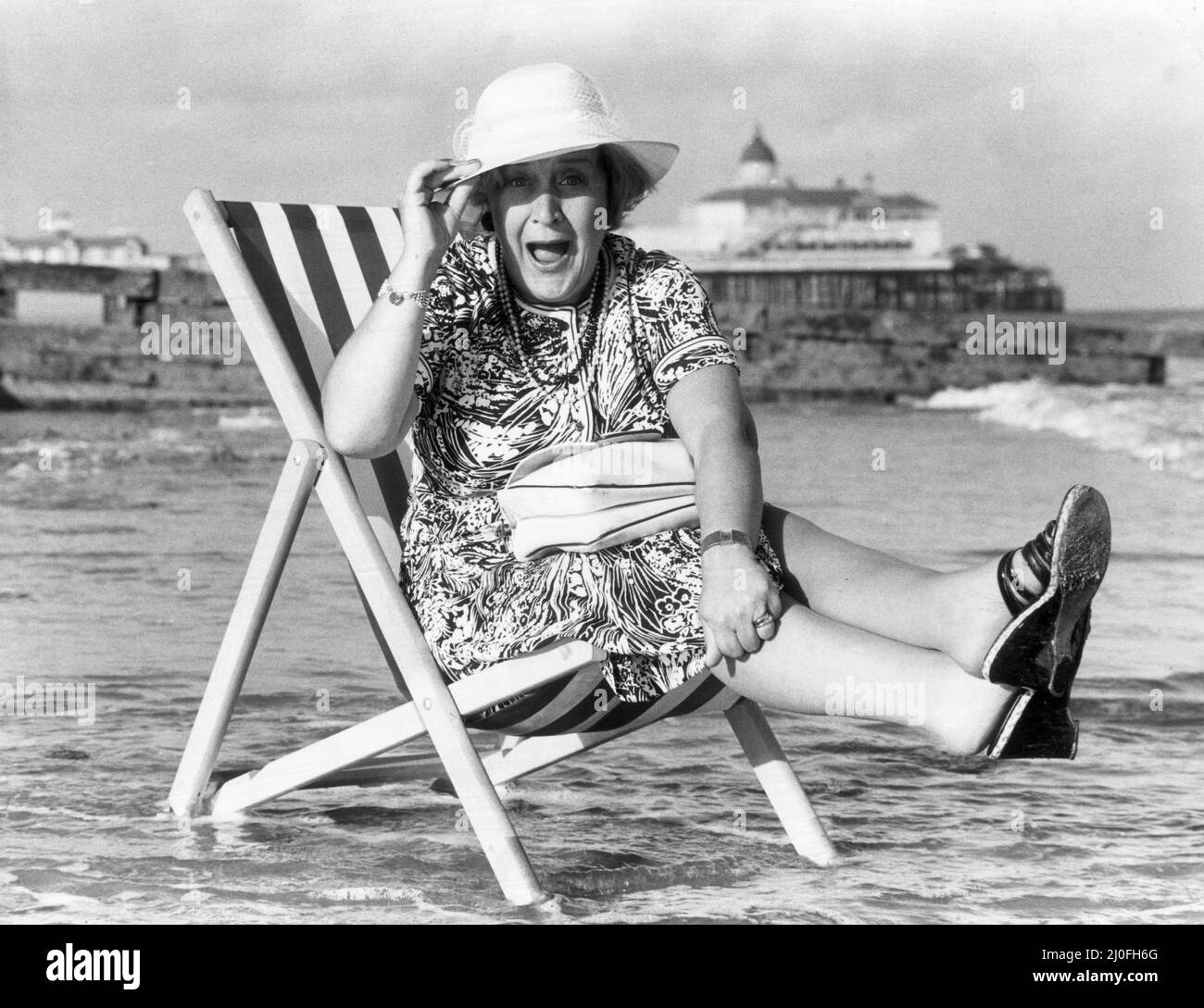 Actress Molly Sugden seen here all awash on Eastbourne beach. 26 September 1978 *** Local Caption *** Watscan -  - 02/07/2009 Stock Photo