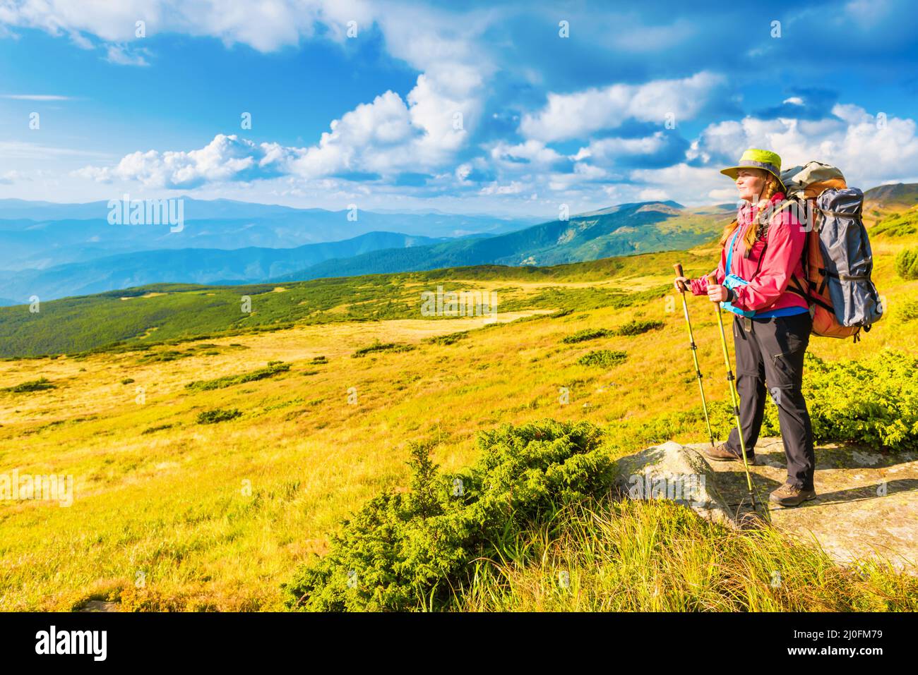 Looking at mountain hi-res stock photography and images - Alamy
