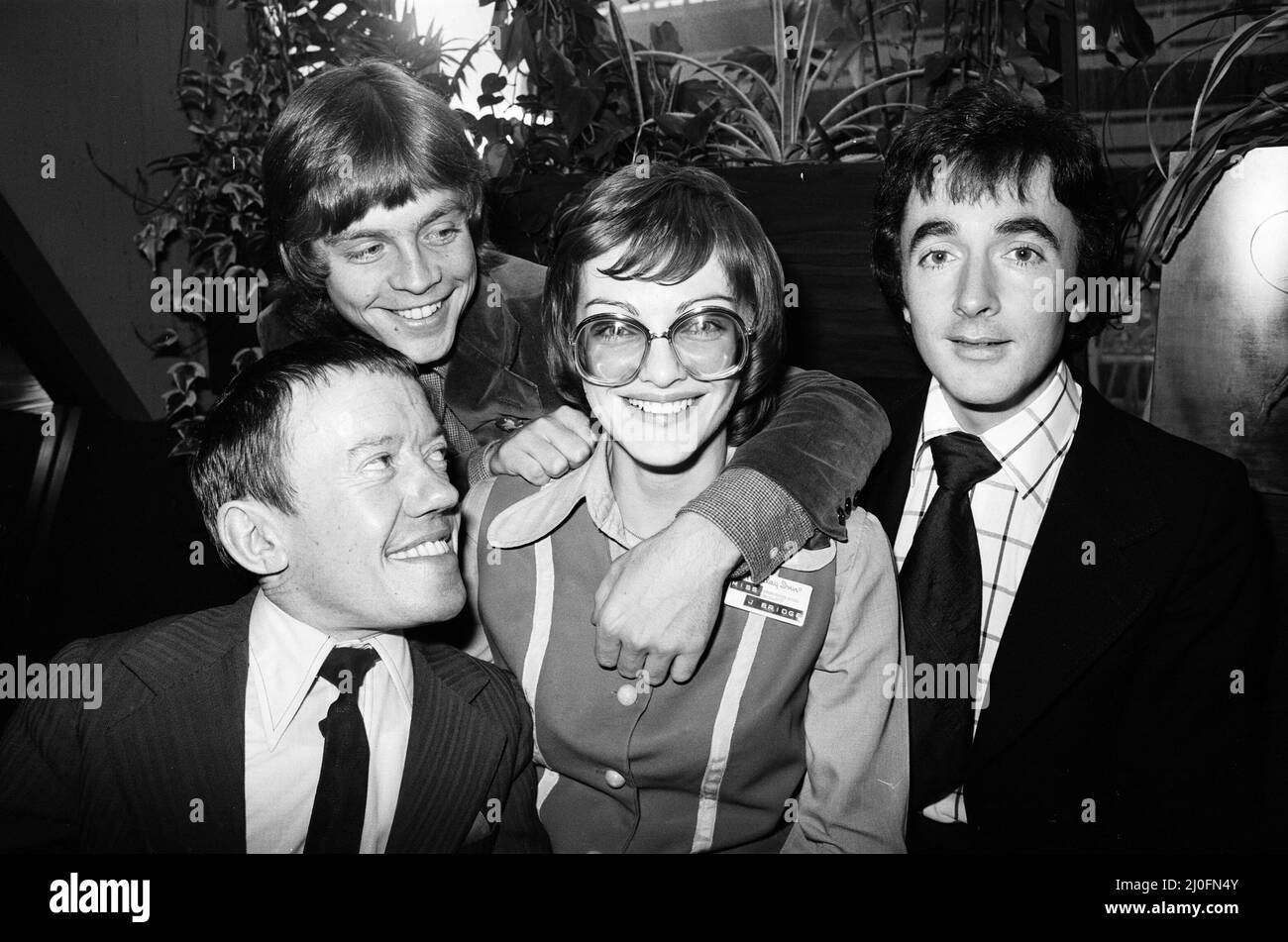 Stars of new film, Star Wars, attend news press conference at the Holiday Inn Hotel in Birmingham, 25th January 1978. Mark Hamill plays Luke Skywalker, Kenny Baker plays R2-D2 and Anthony Daniels plays C-3PO. Stock Photo