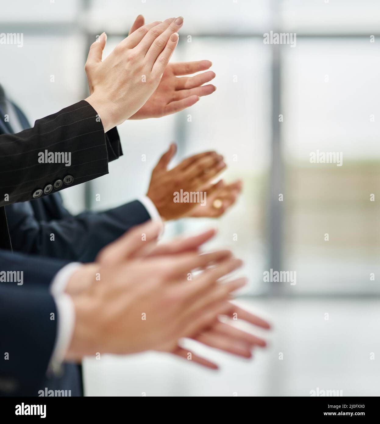 Executives clapping hands man hi-res stock photography and images - Alamy