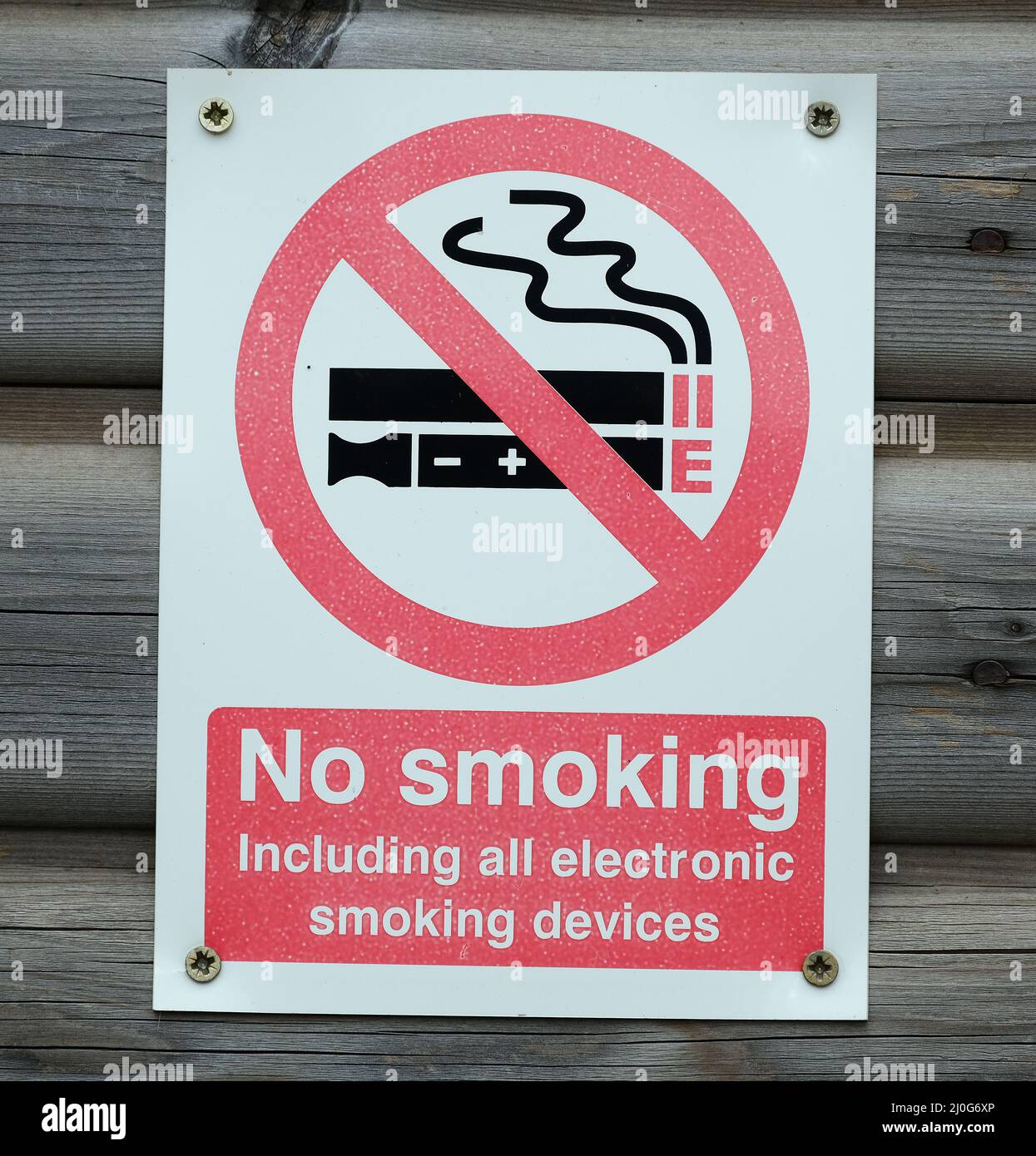 Sign in animal centre banning smoking and vaping Stock Photo Alamy