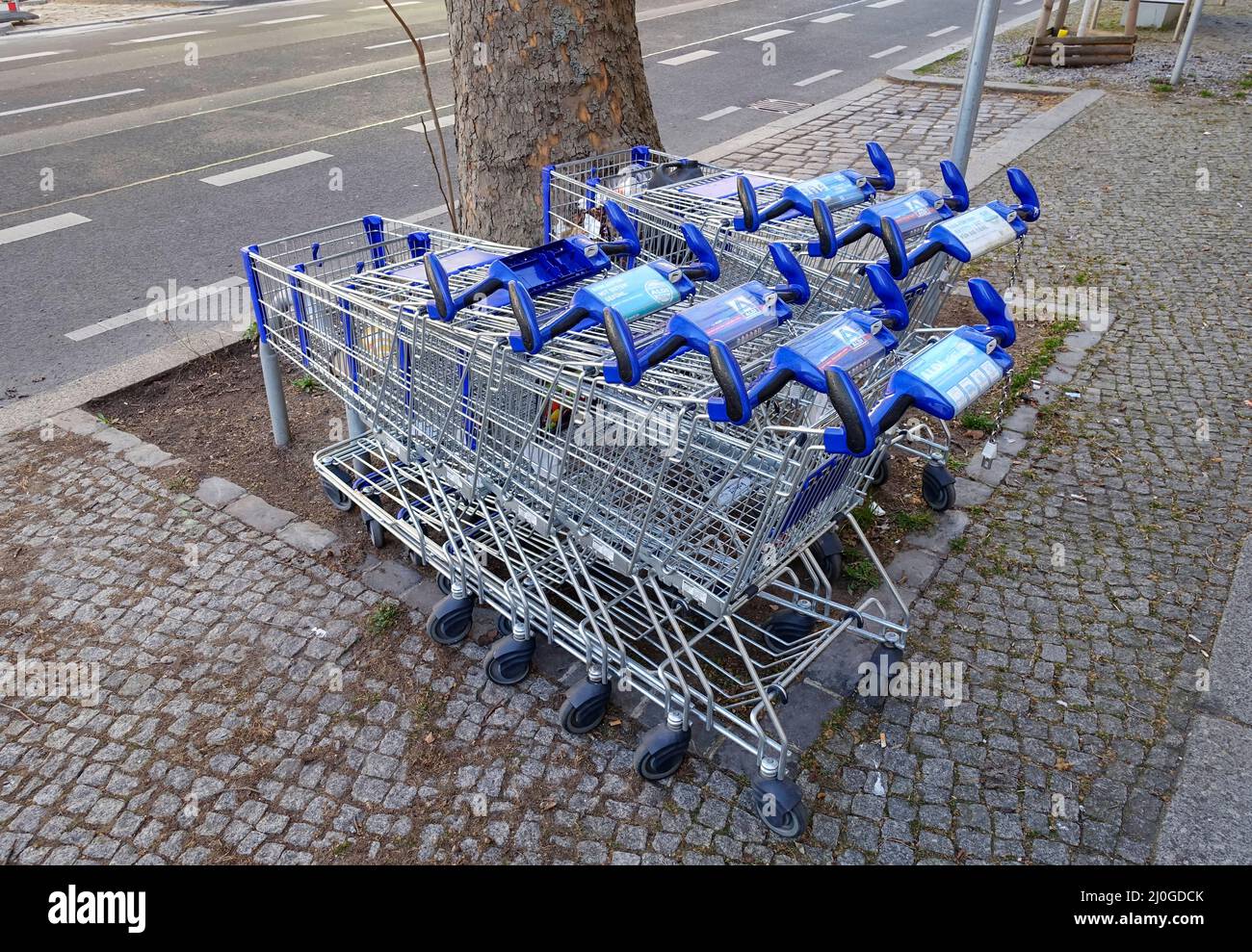 Shopping carts of Aldi Nord, Berlin Stock Photo Alamy
