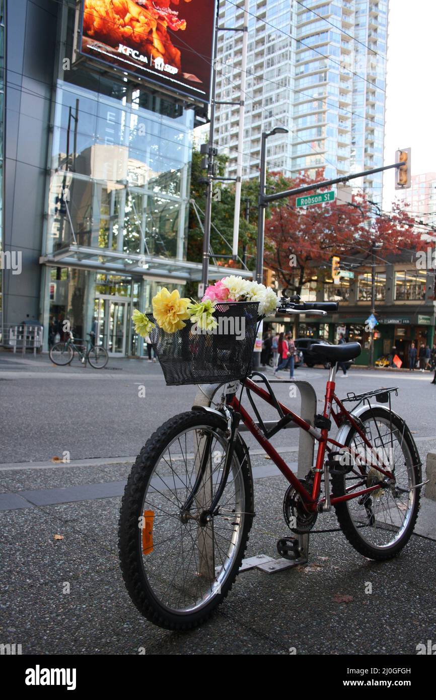 Attractive buildings in canada hires stock photography and images Alamy