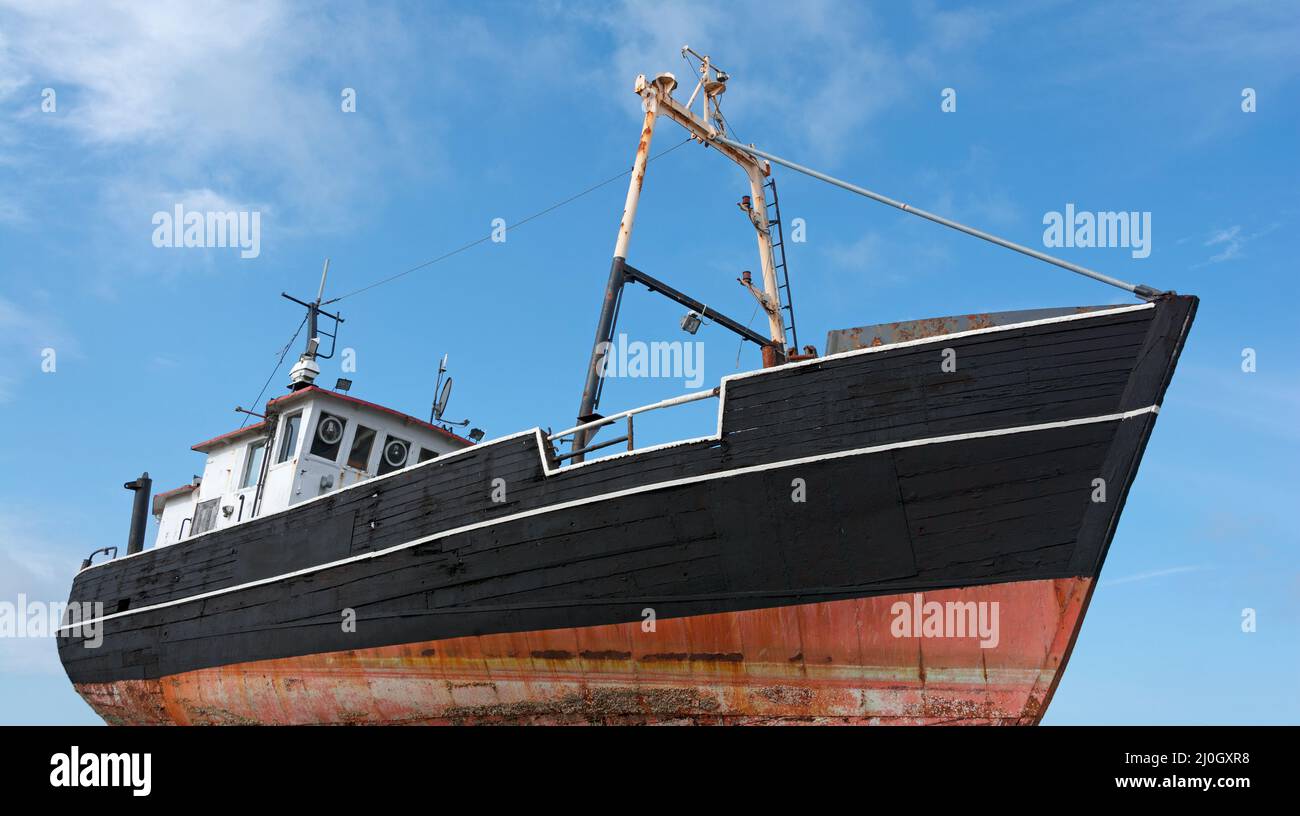 Old abandoned fishing trawler hi-res stock photography and images - Alamy
