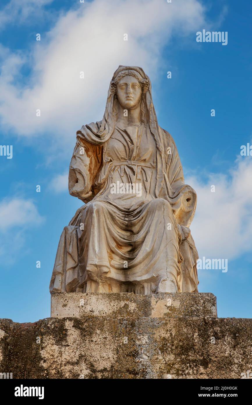 Goddess of the harvests hi-res stock photography and images - Alamy