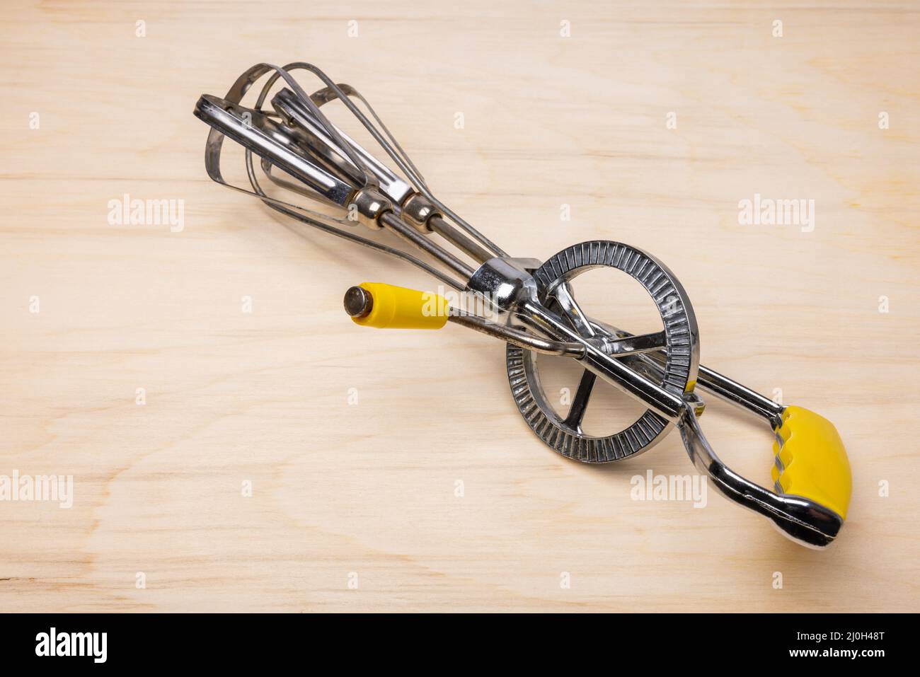 Electric egg beater hi-res stock photography and images - Alamy