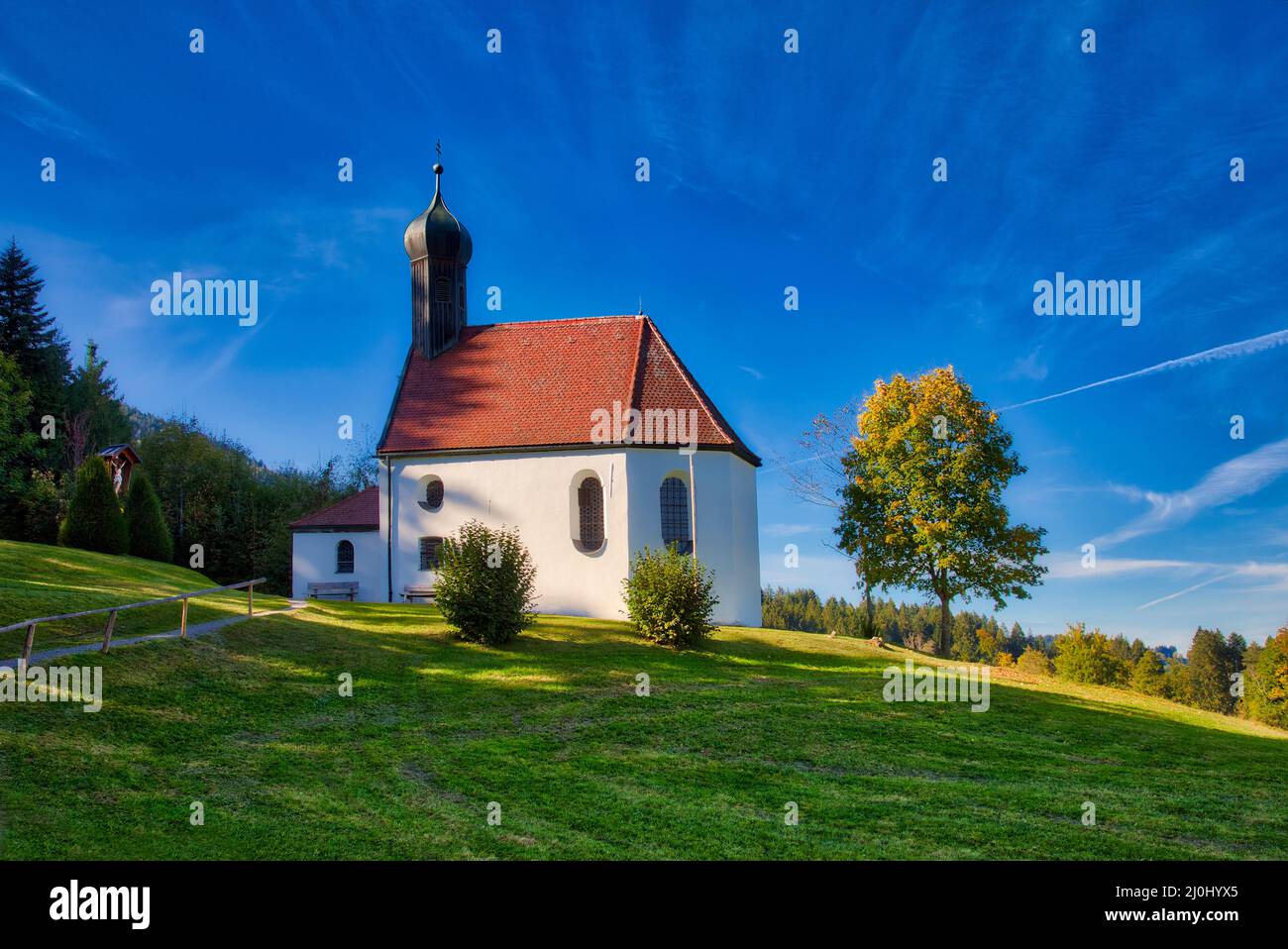 DE - BAVARIA: The historic Pestkapelle in rememberance of the plague during 1634/35 at Wackersberg near Bad Toelz  (HDR-Image) Stock Photo