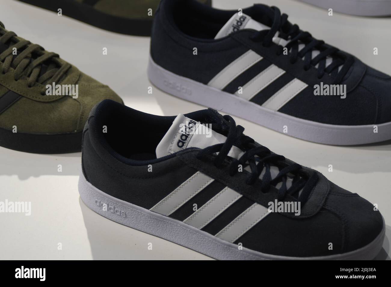 Deustche adidas hi-res stock photography and images - Alamy