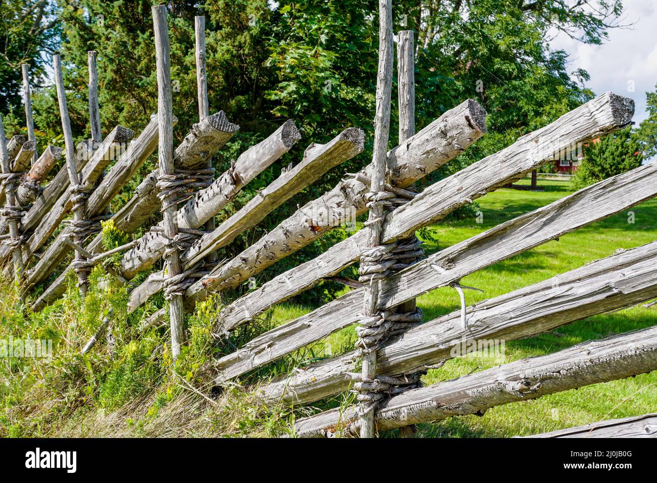 Nordic Fencing