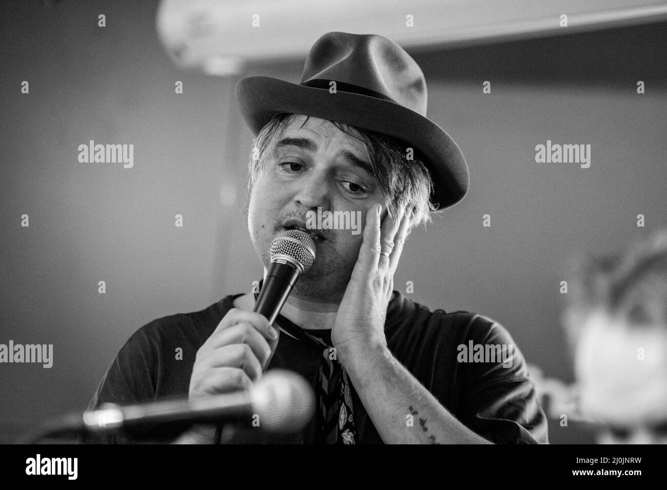 Paris, France. 19th Mar, 2022. Exclusive - Pete Doherty And Frederic Lo ...