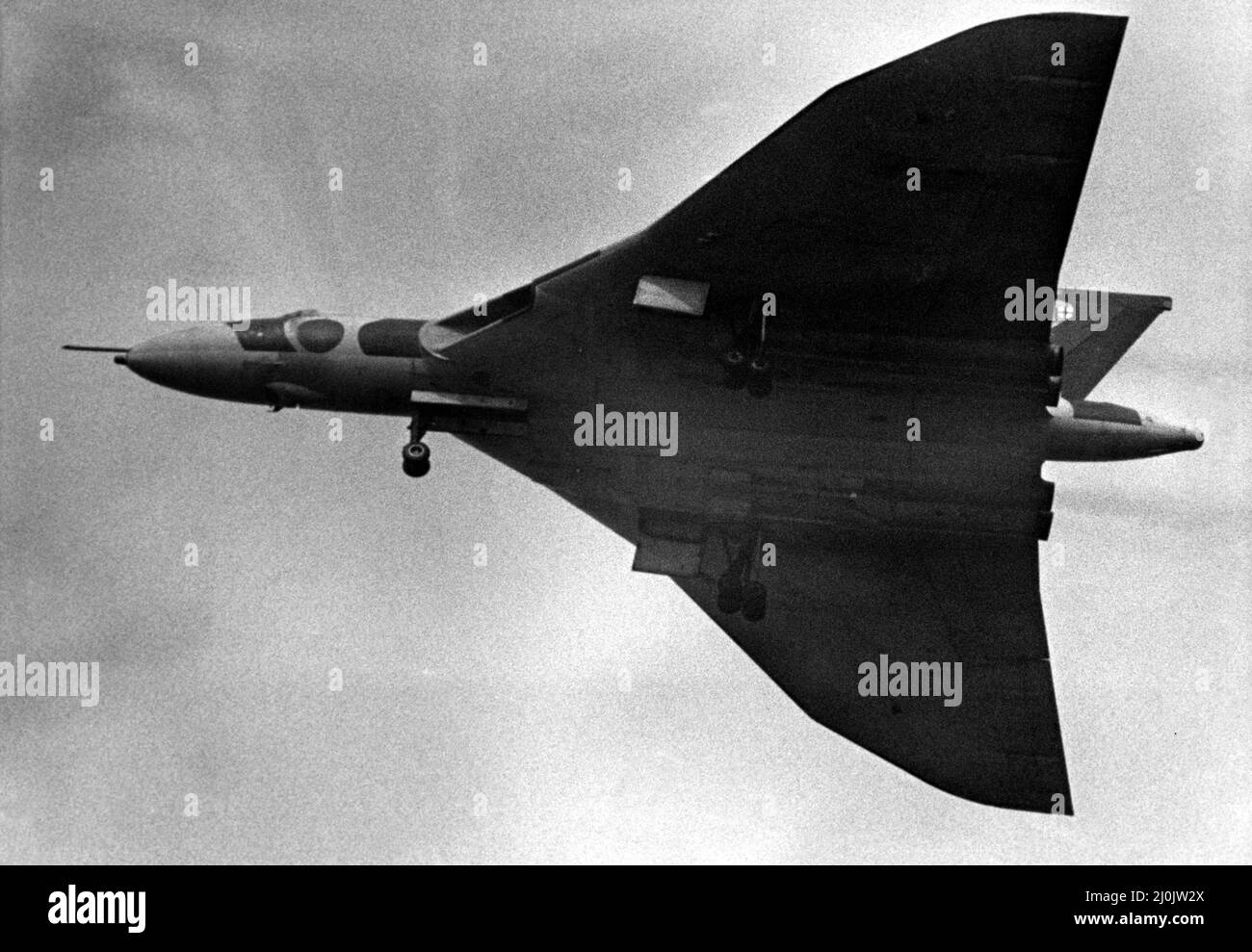 A RAF Avro Vulcan V-bomber flys over Sunderland Airport prior to a Vulcan becoming an exhibit at the North East Aircraft Museum.    05/04/1982 Stock Photo