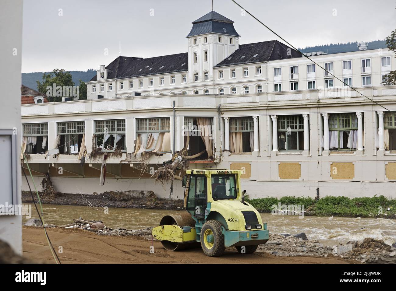 Flood disaster 2021, cleaning up work on the Kurhaus on the river Ahr, Bad Neuenahr, Germany, Europe Stock Photo