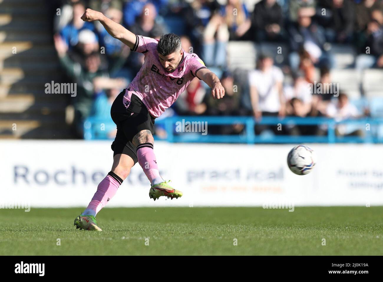 GILLINGHAM, UK. MAR 19TH Callum Patterson of Sheffield Wednesday volleys the ball up the pitch during the Sky Bet League 1 match between Gillingham and Sheffield Wednesday at the MEMS Priestfield Stadium, Gillingham on Saturday 19th March 2022. (Credit: Tom West | MI News) Credit: MI News & Sport /Alamy Live News Stock Photo