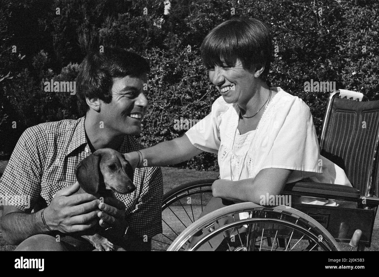 Tony Blackburn at home with his sister Jacqueline. 3rd September 1980. Stock Photo
