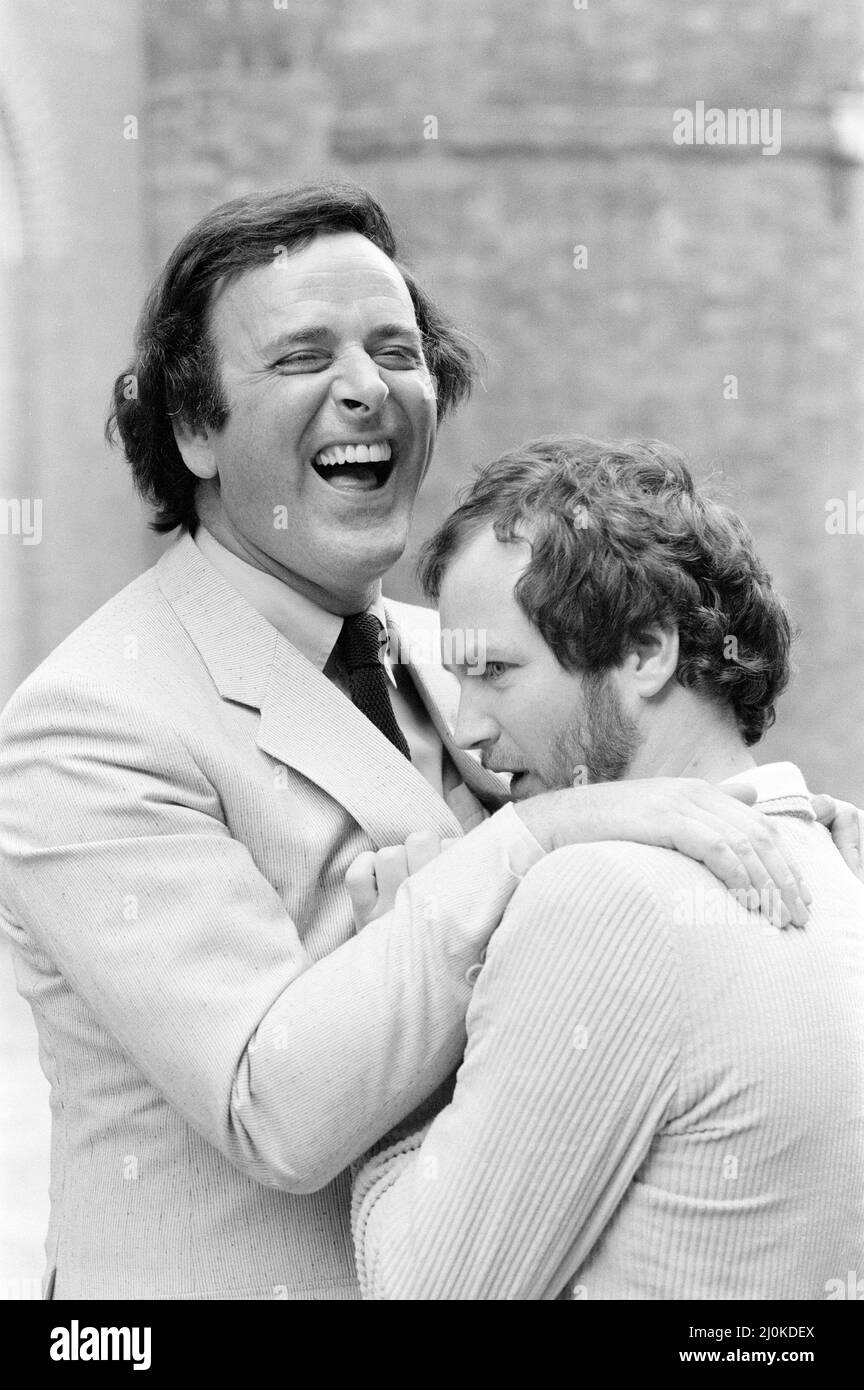 BBC Autumn Schedule Photo-call, 13th July 1981. Terry Wogan and Kenny Everett. Stock Photo