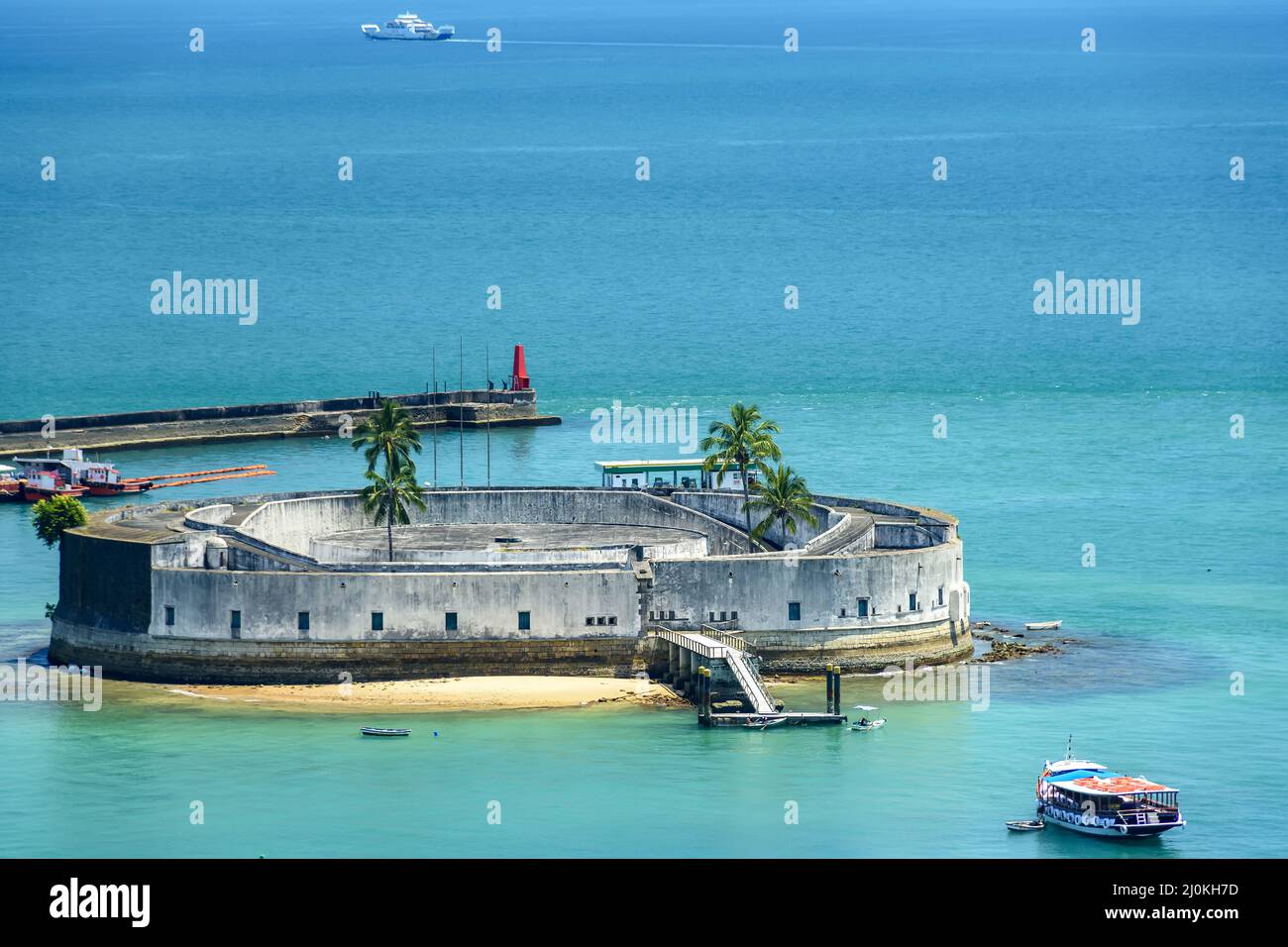 Fortress surrounded by the waters of the Salvador sea and built in the 17th century Stock Photo