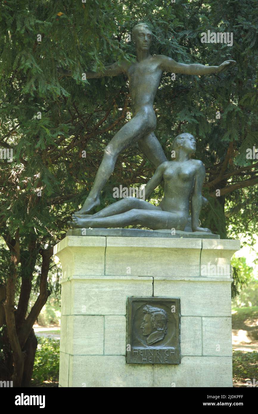 Monument to writer Heinrich Heine 1797-1856 by Georg Kolbe, 1913, in the Taunusanlage in Frankfurt, Hesse, Germany Stock Photo