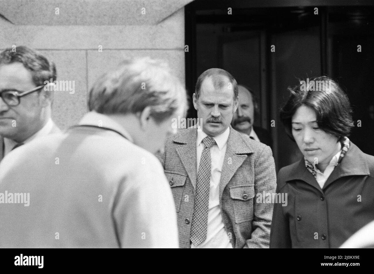 Scenes outside the Old Bailey during the trial of Peter Sutcliffe, the Yorkshire Ripper. Pictured, Prison Officer Peter Marston. 8th May 1981. Stock Photo