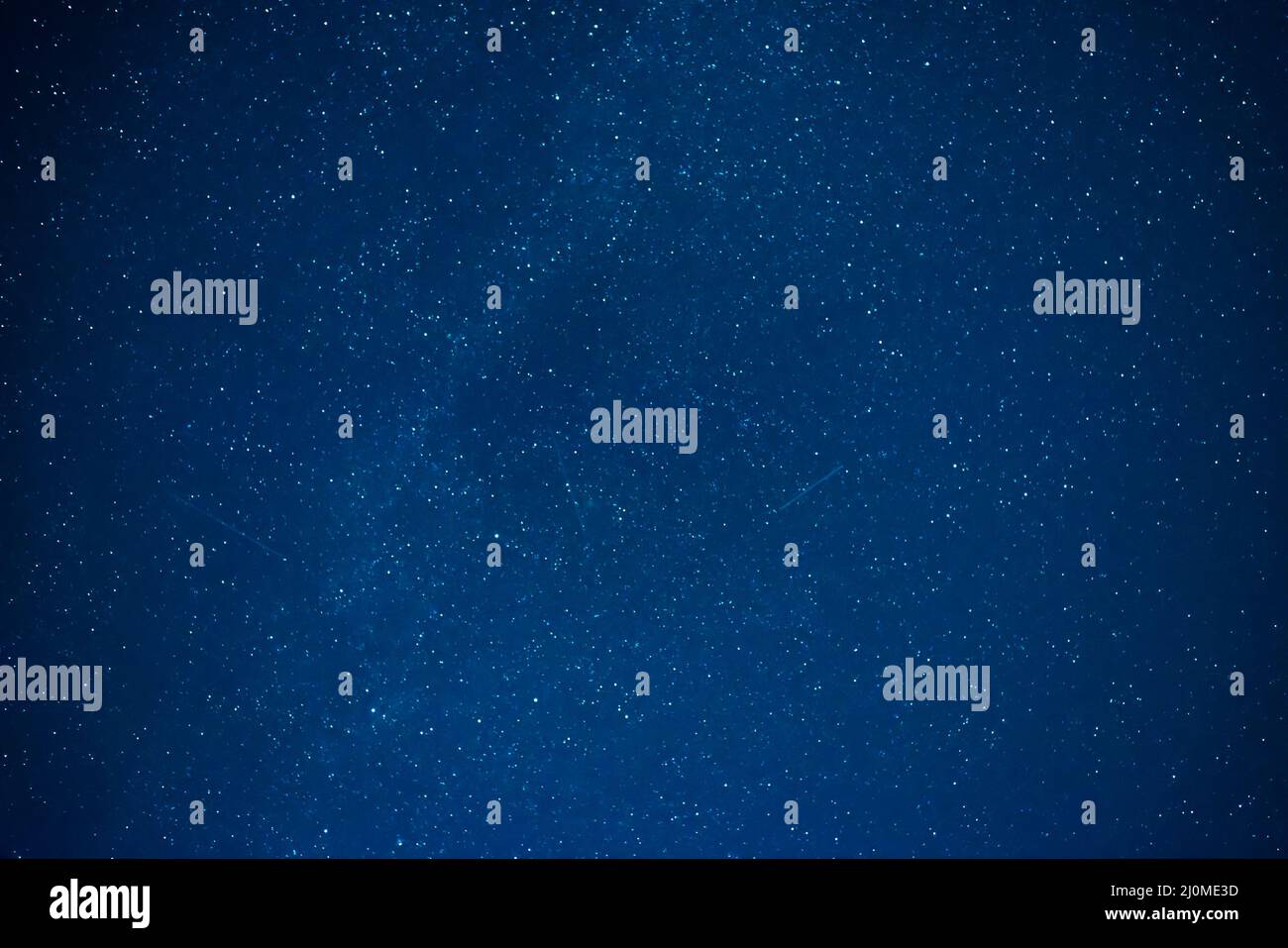 Dark night sky hi-res stock photography and images - Alamy