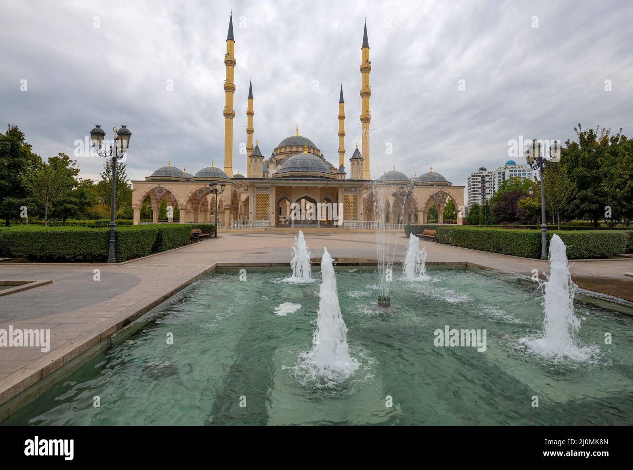Fountains in front of the Heart of Chechnya Mosque. Chechen republic. Grozny Stock Photo