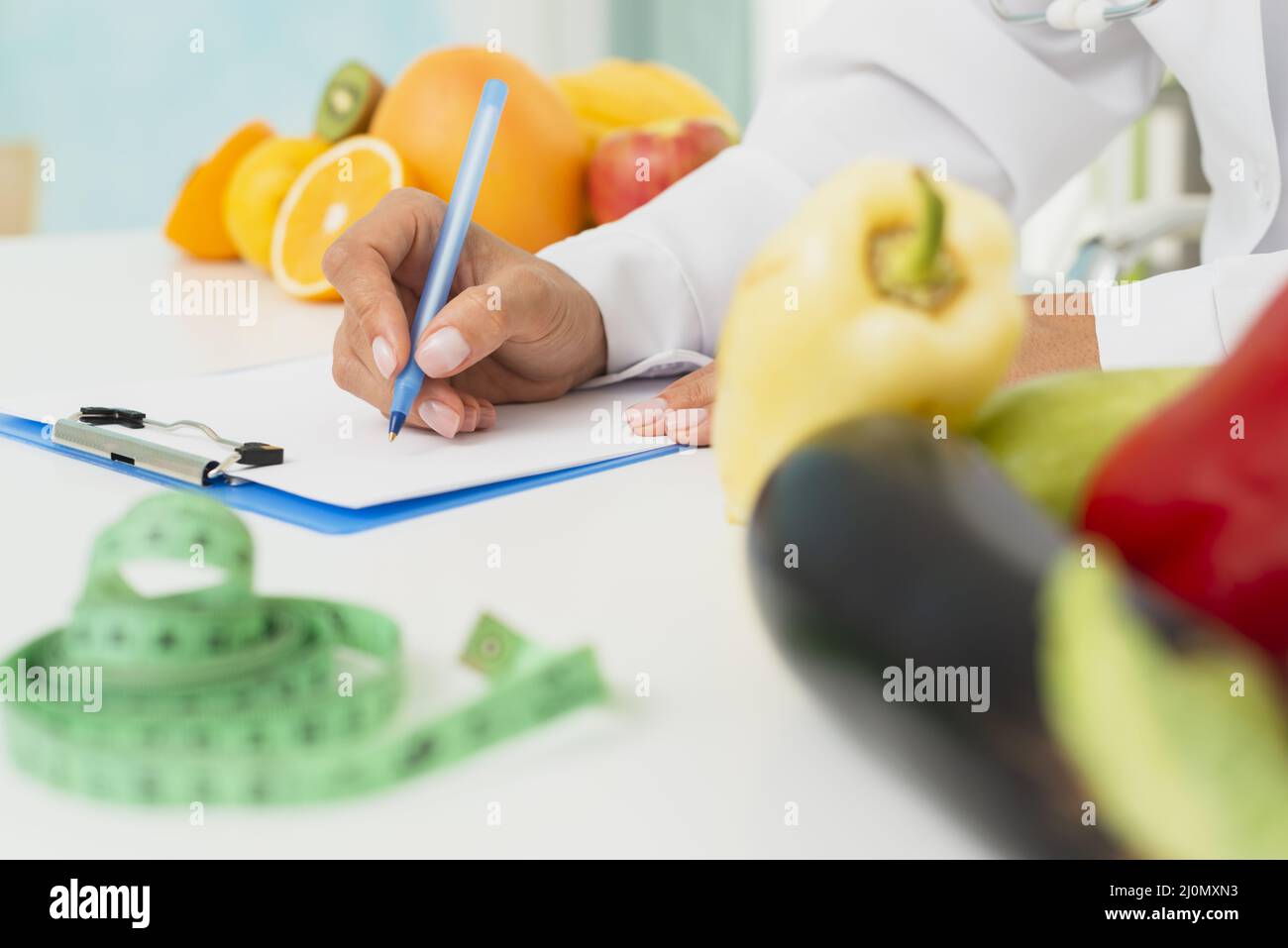 Doctor prescription pad hi-res stock photography and images - Alamy