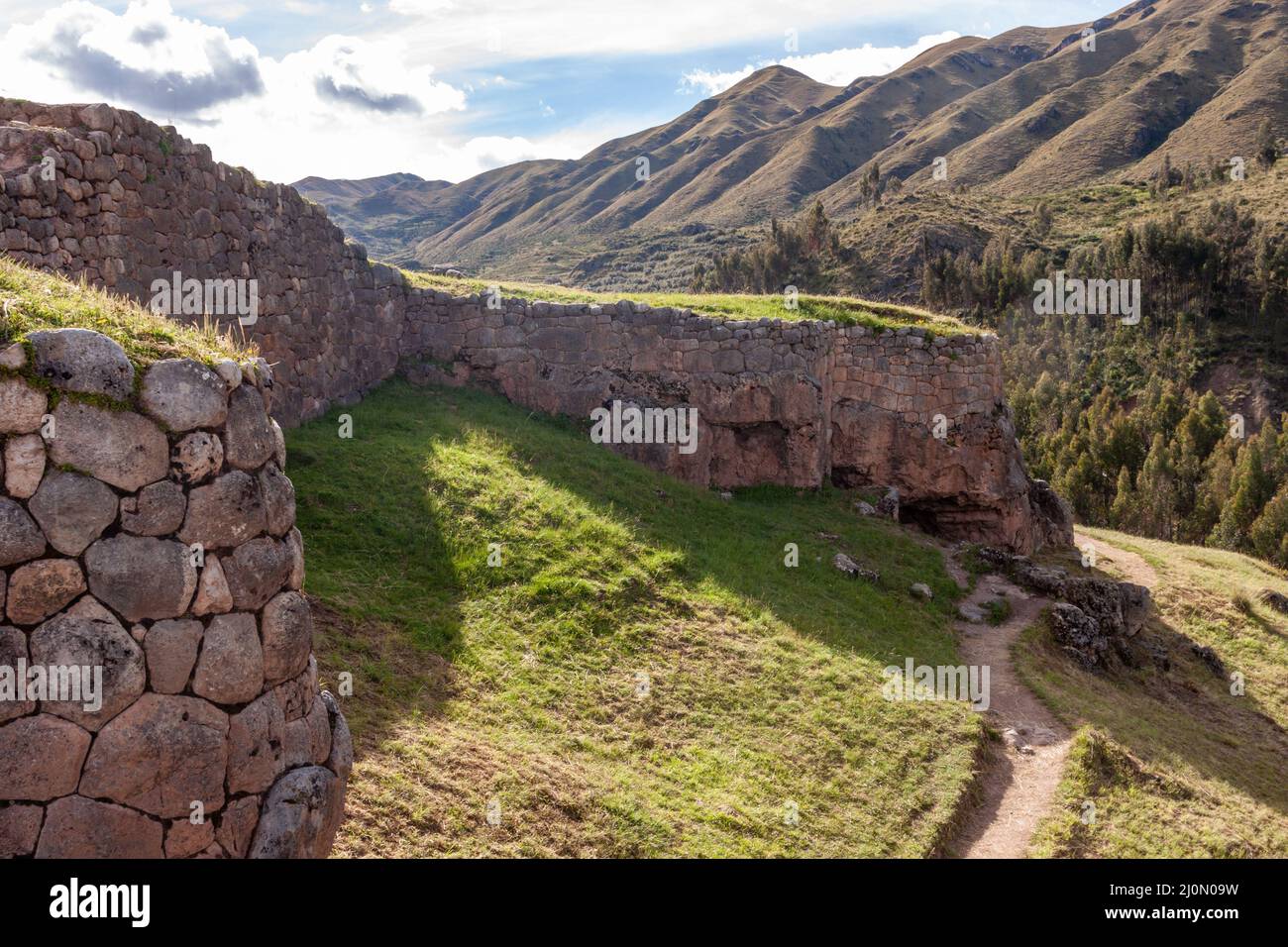 Beautiful view of the Puka Pukara Inca Archaeological Complex with its stone walls in Cusco, Peru Stock Photo