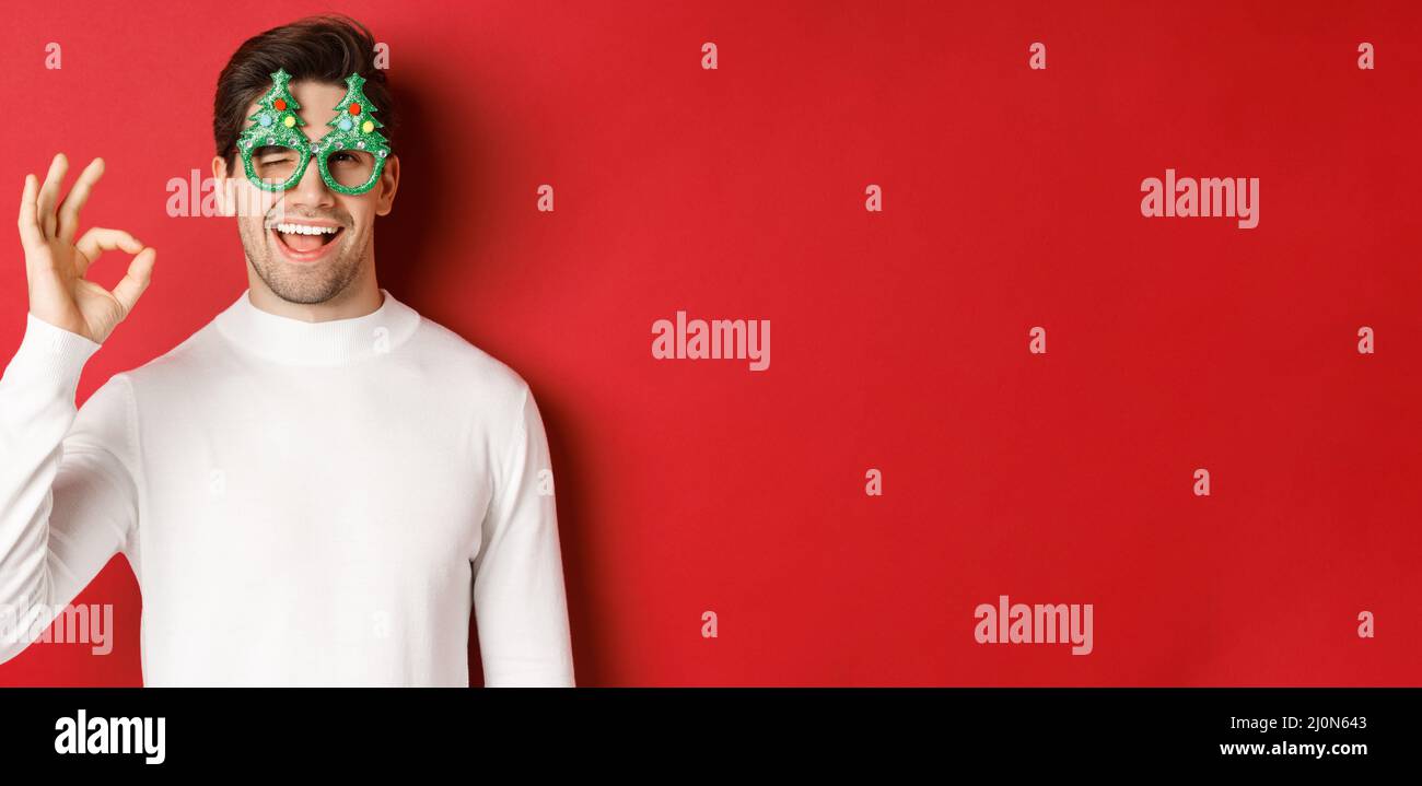 Cheeky bearded man winking hi-res stock photography and images - Alamy