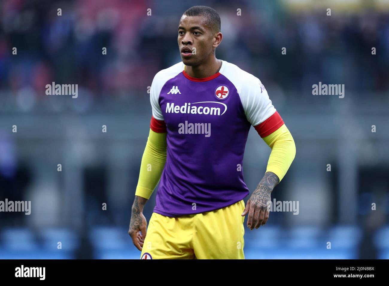 Igor Julio of Acf Fiorentina controls the ball during the Serie A match  between Juventus Fc and Acf Fiorentina Stock Photo - Alamy