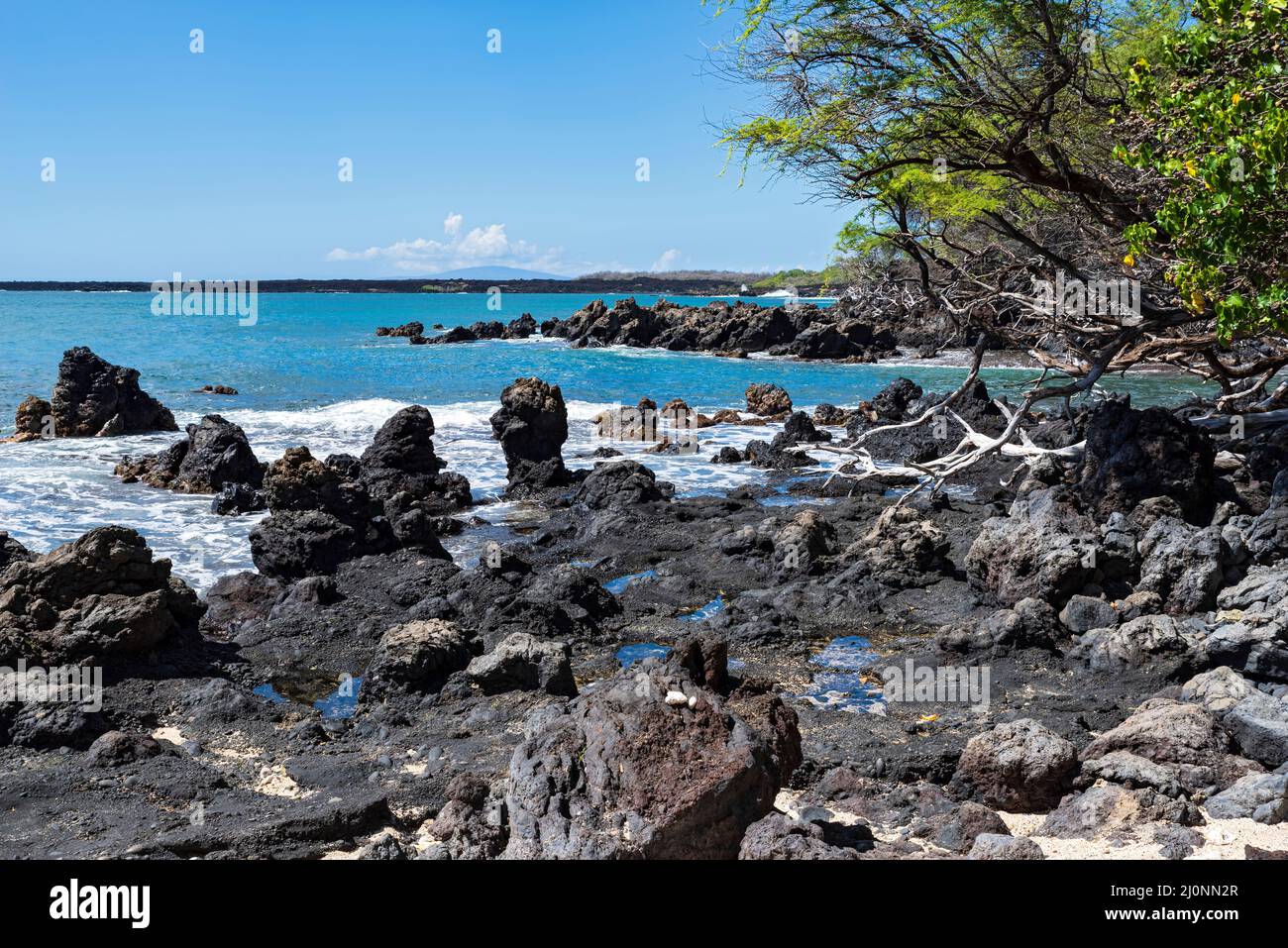 lava rock shoreline at la perouse bay in southern maui hawaii Stock Photo