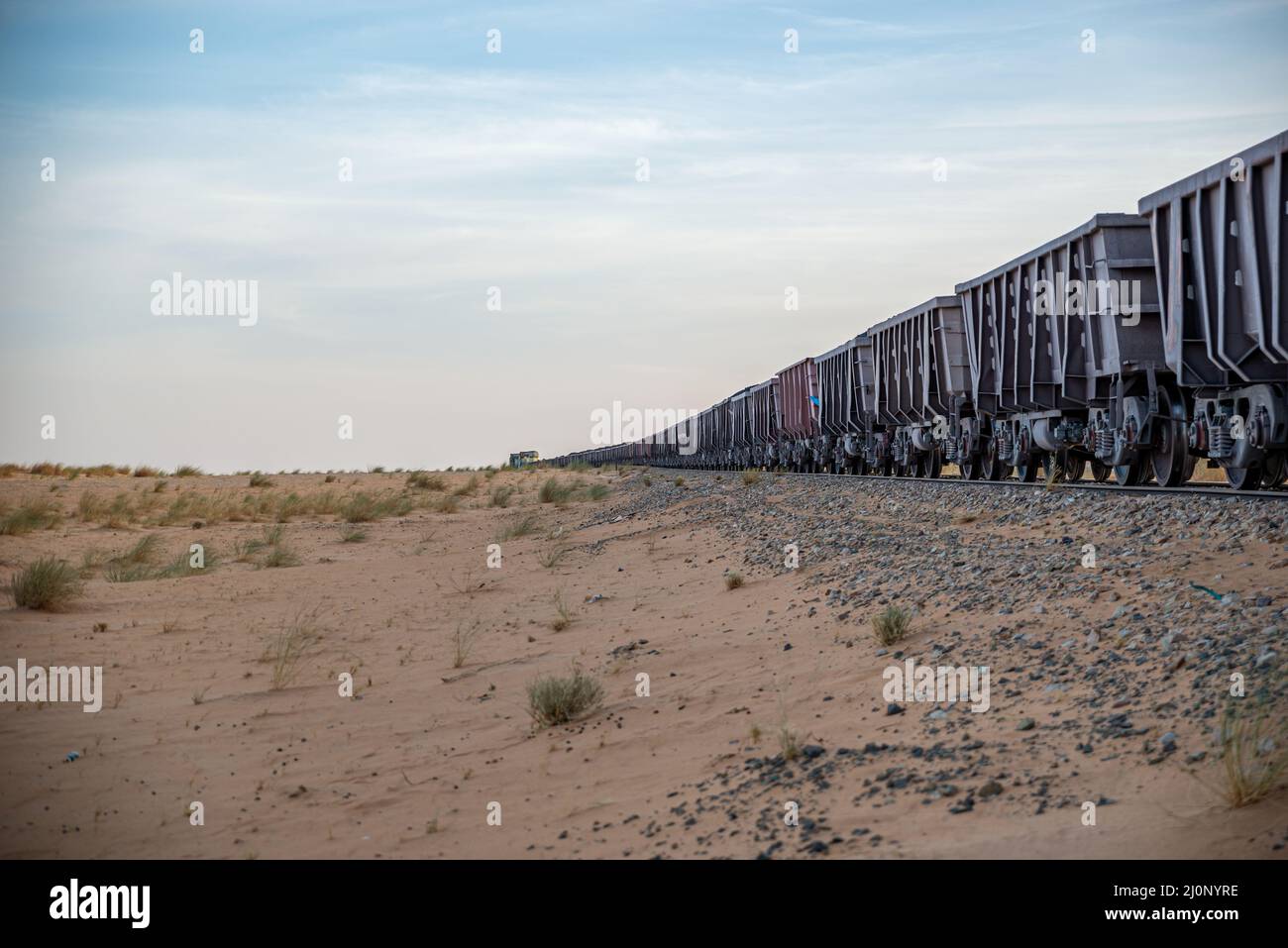 Freight cars of the longest train of the world, Tiris Zemmour Region