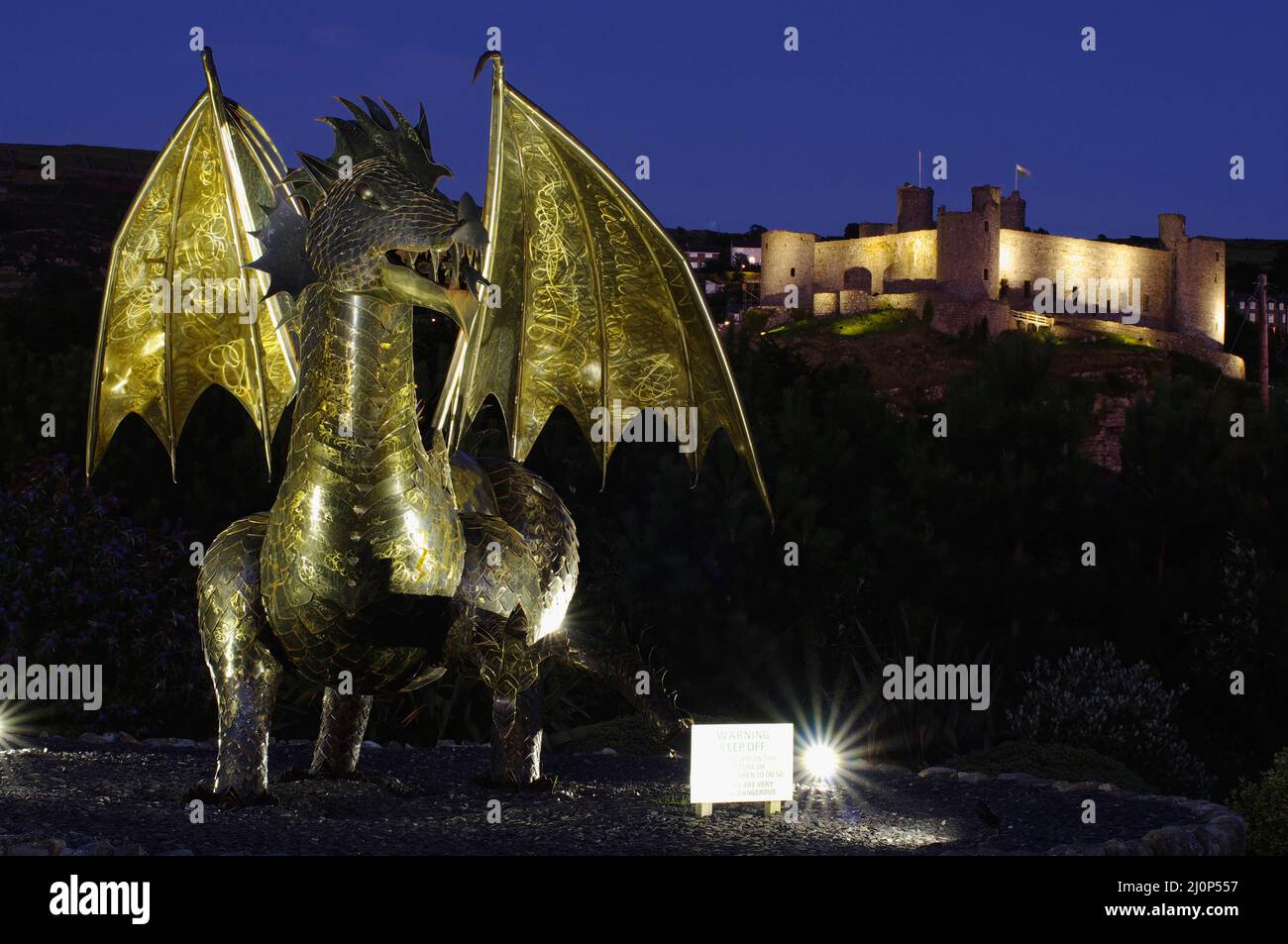 Dewi the Dragon, Sculpture, Harlech, North Wales Stock Photo