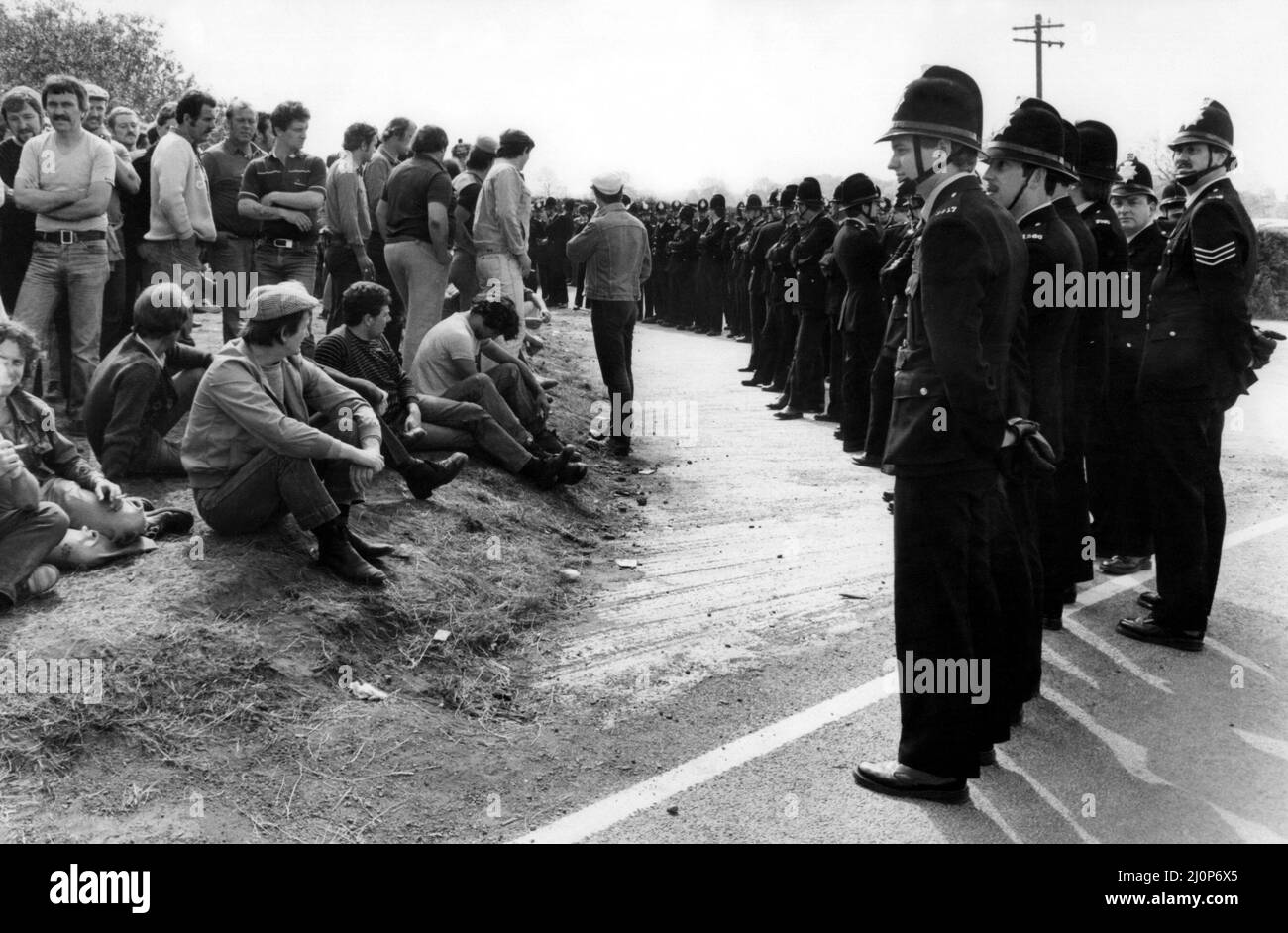 Picket Guard The National Miners Strike 1984 Police guard the pickets at the ...