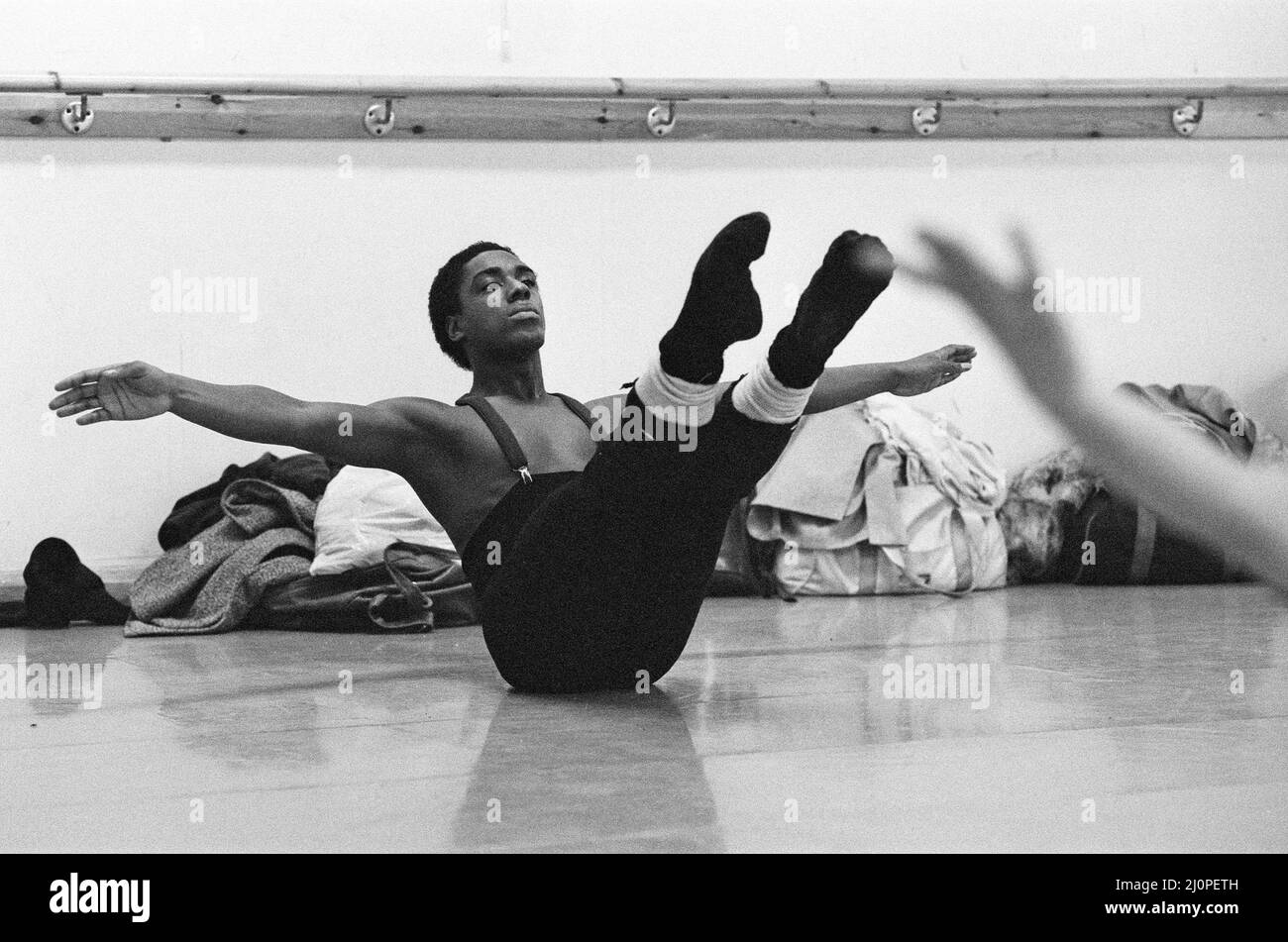 Pineapple dance studio hires stock photography and images Alamy