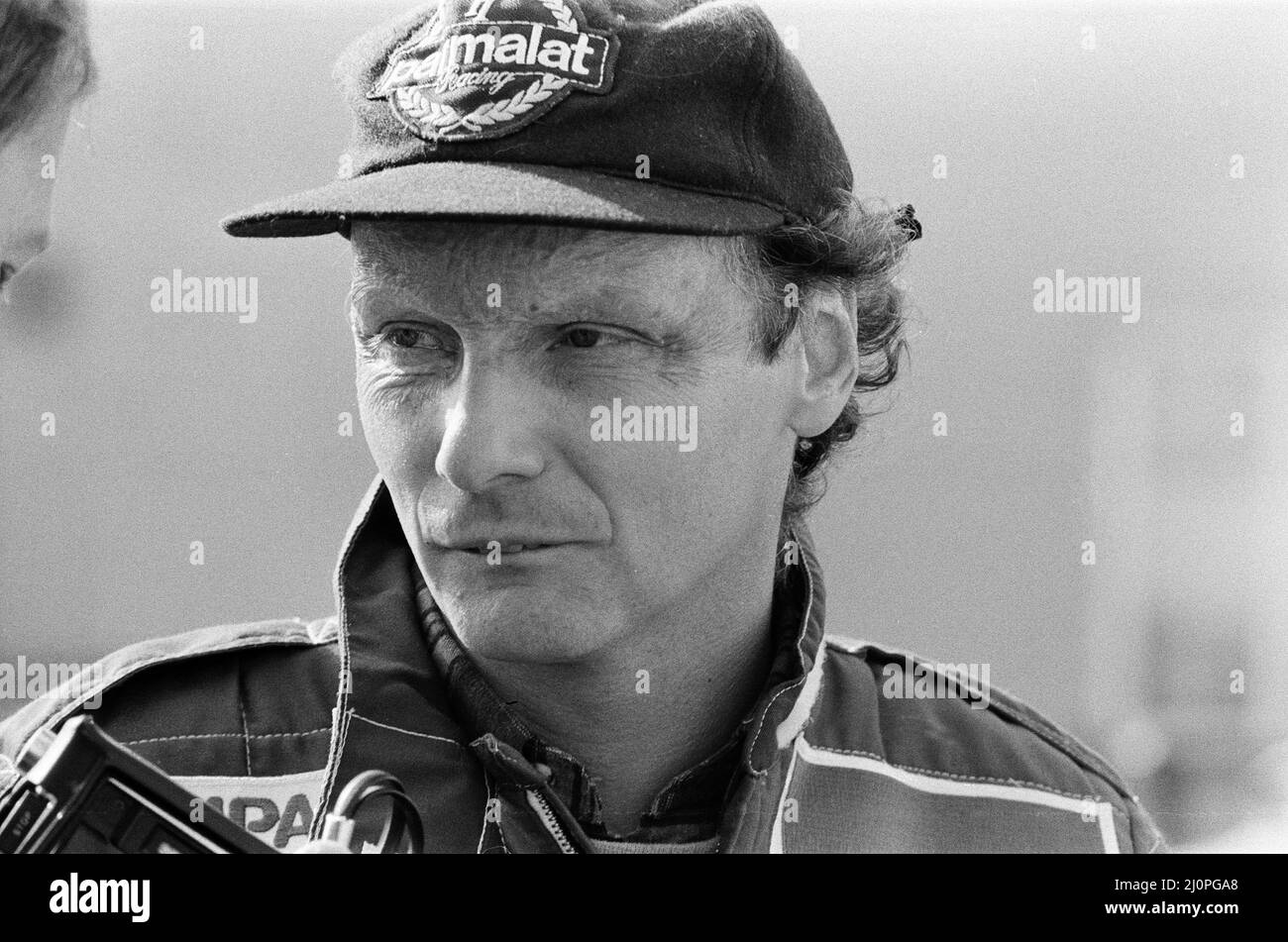 Niki Lauda with the new MP4/1C Marlboro McLaren car, Woking, Surrey. 1st  March 1983 Stock Photo - Alamy