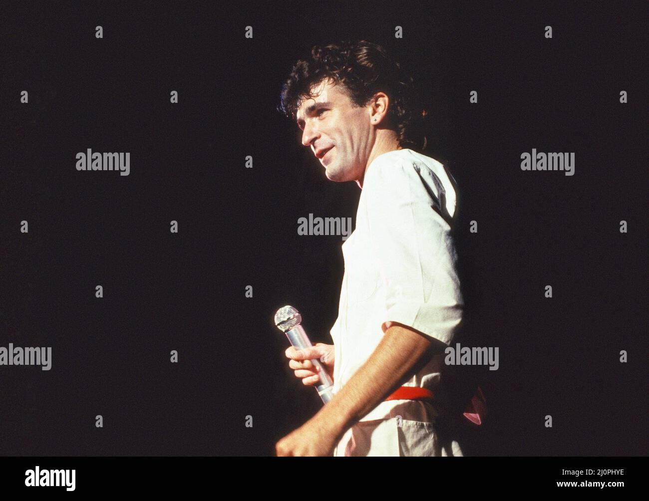 Canadian rock band Saga in concert at Hammersmith Odeon, singer Mike Sadler. 10th November 1983. Stock Photo