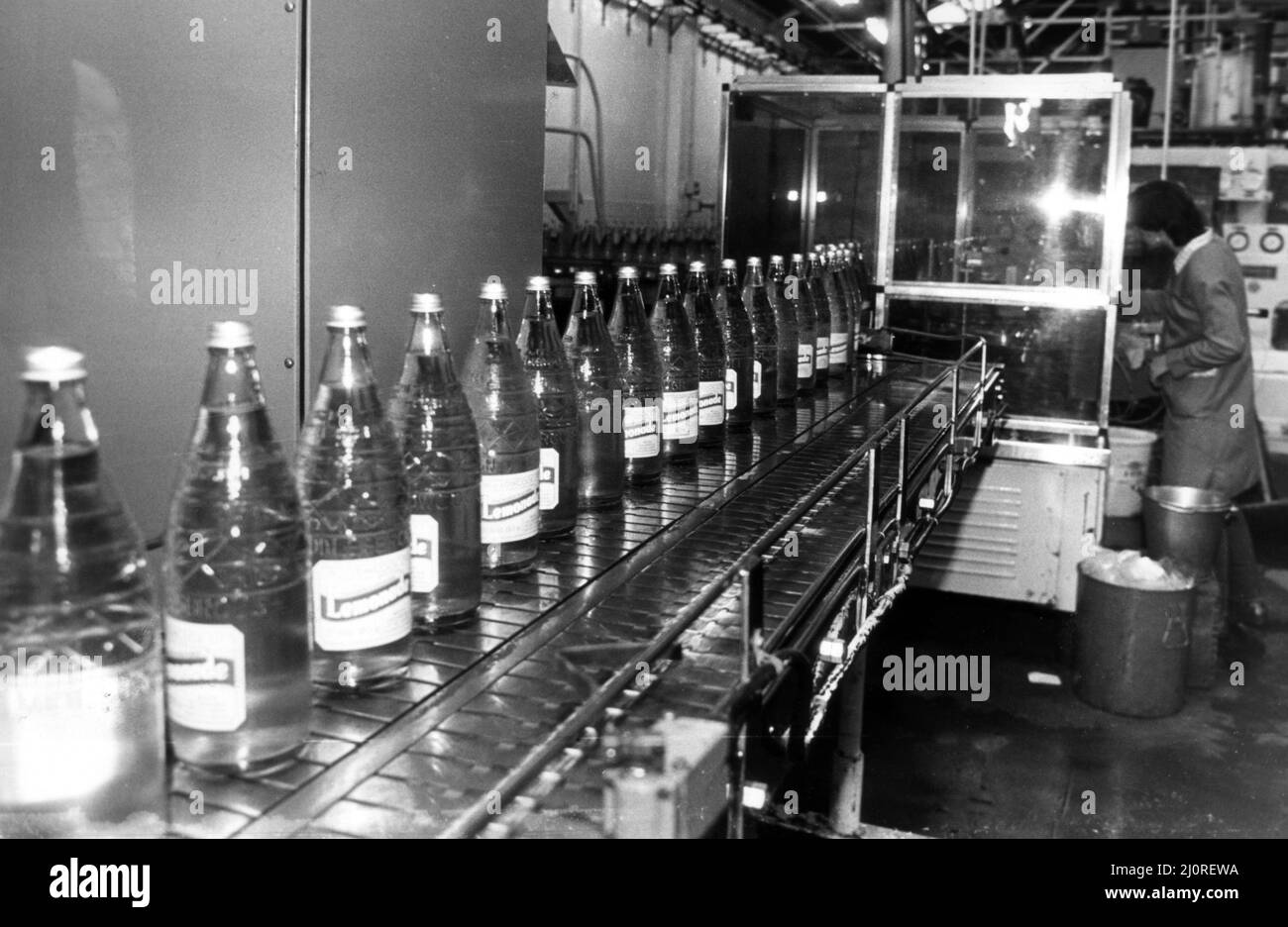 Bottling plant Black and White Stock Photos & Images Alamy